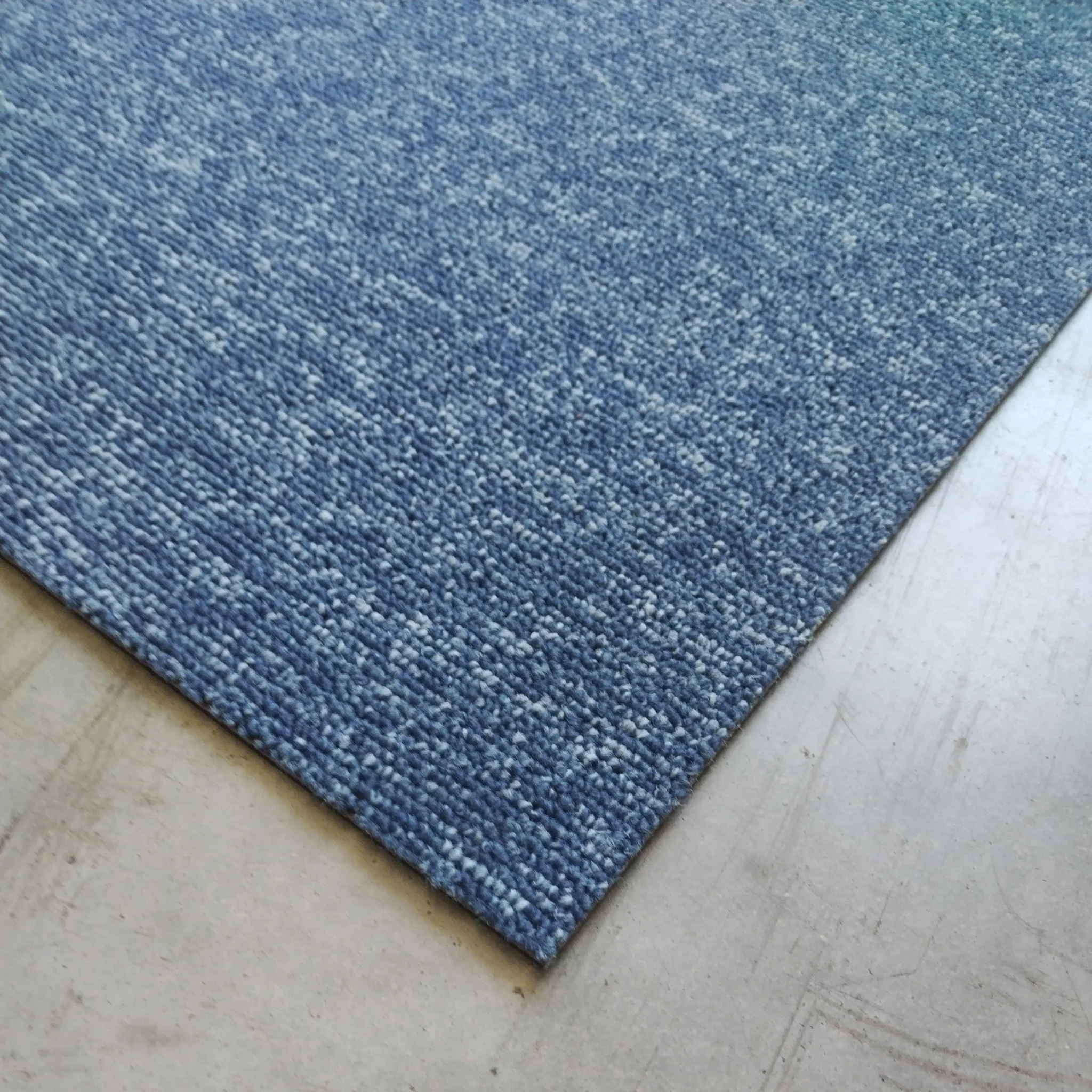 Dalle bleu moquette - 500 x 500 x 5.5 mm (Quadro Montana 0150) - Image 2
