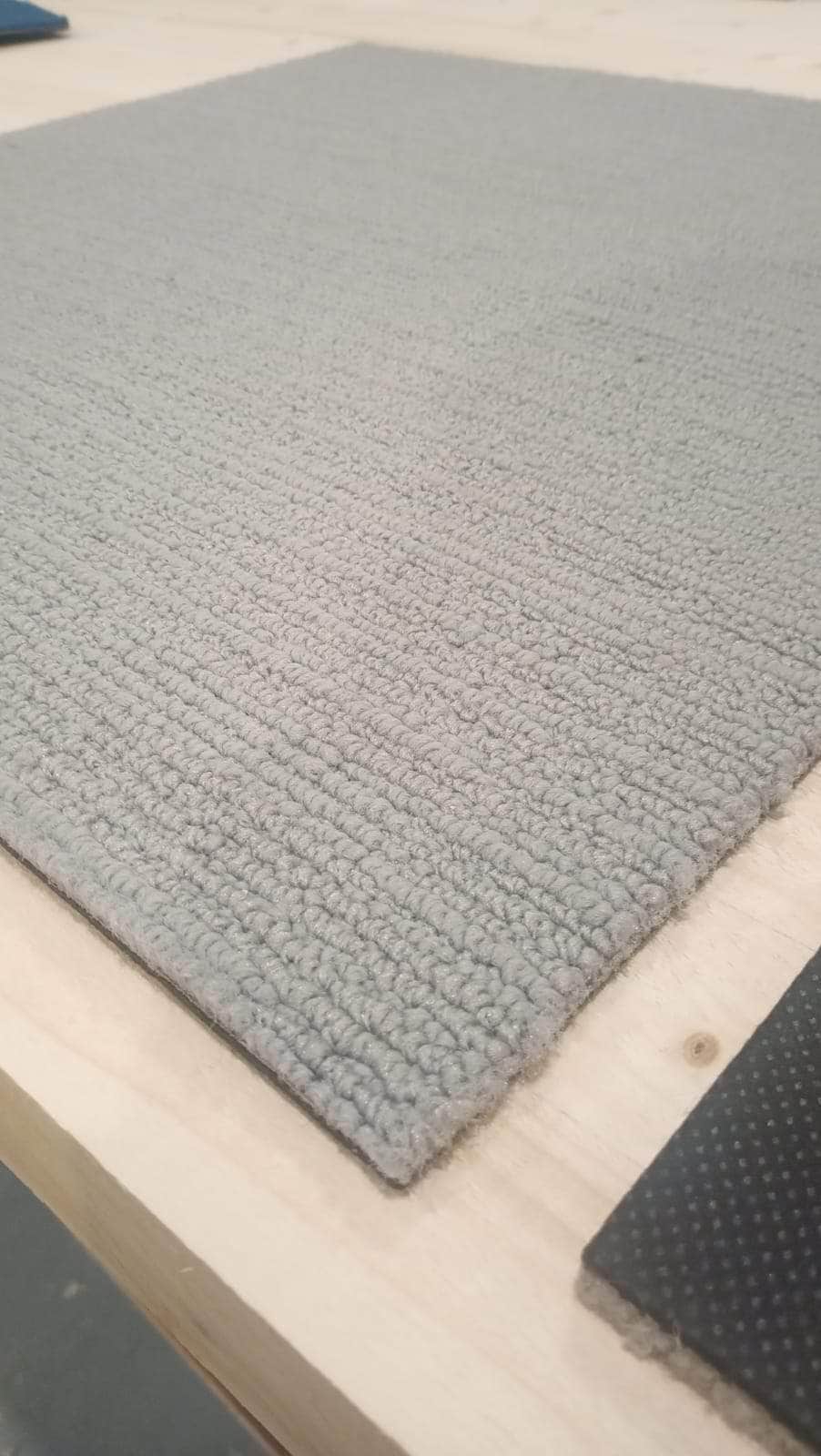Dalle de Moquette grise 50x50 cm - Paris - Image 4