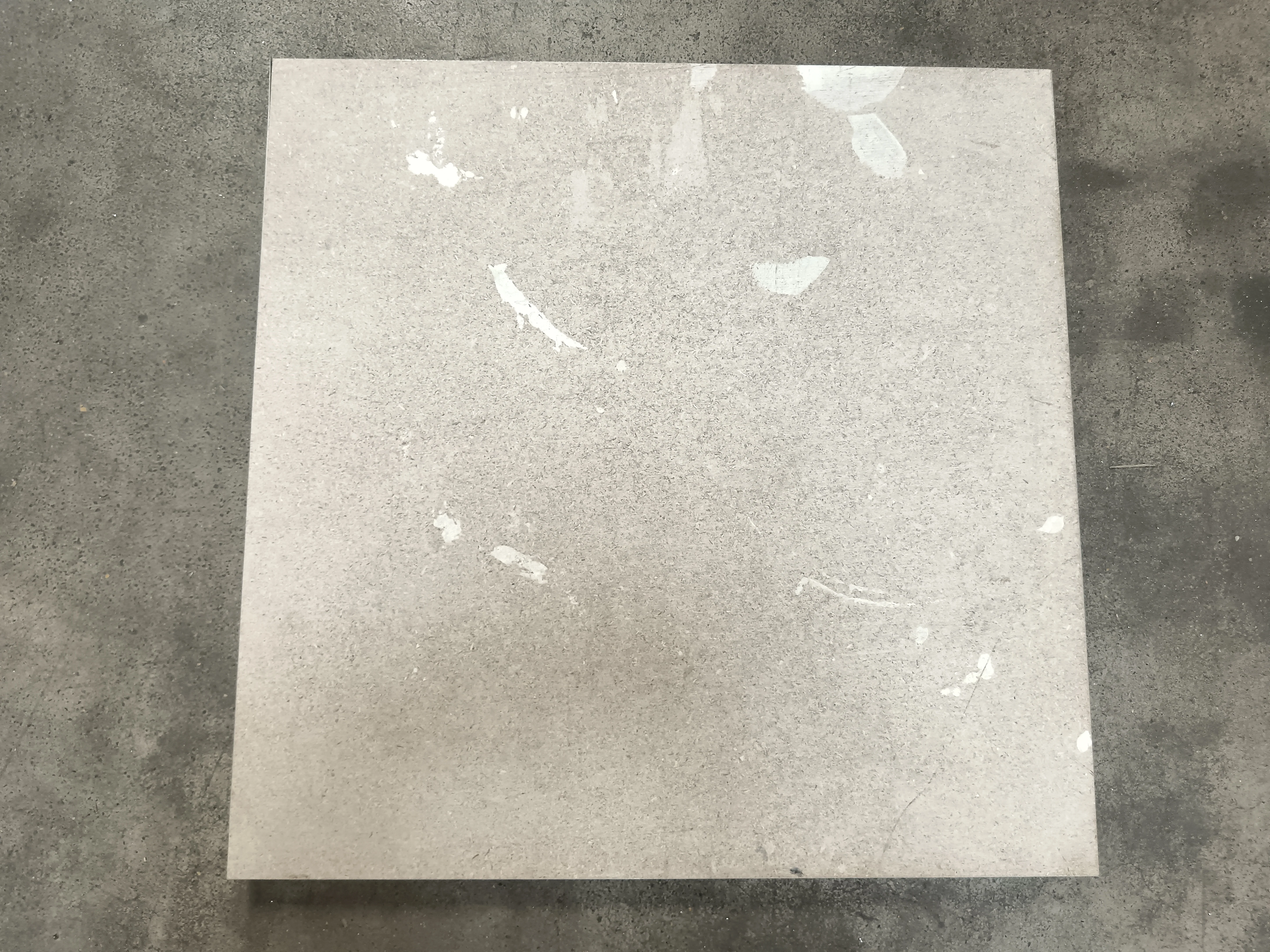 Dalle faux plancher aggloméré  - 600 x 600 x 30 mm - Comey (G1 30) - Image 4