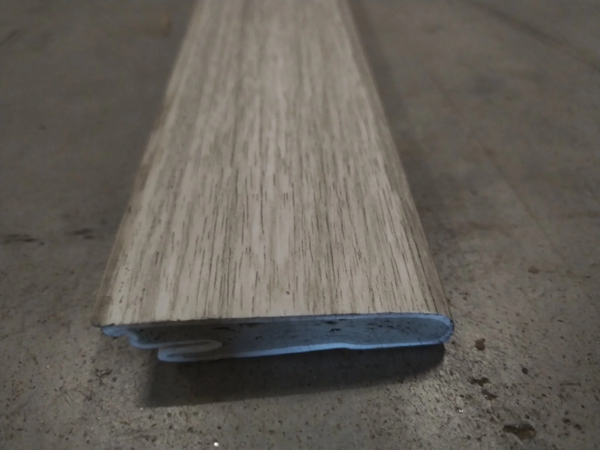 Plinthe SMF décor Chêne Afrique-Le Cap 2500x59x17,4mm - Image 3