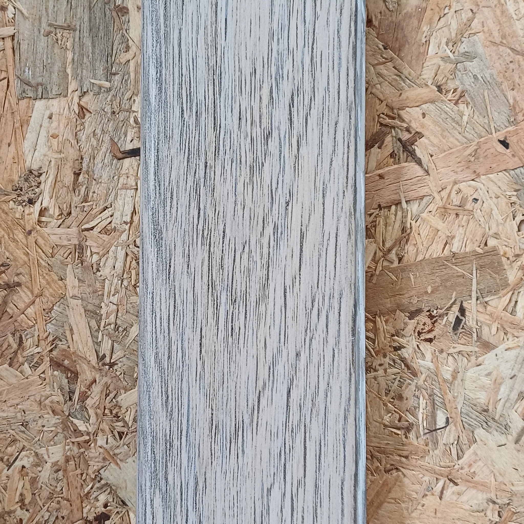 Plinthe SMF décor chêne beige-Lyon 2500x59x17,4mm