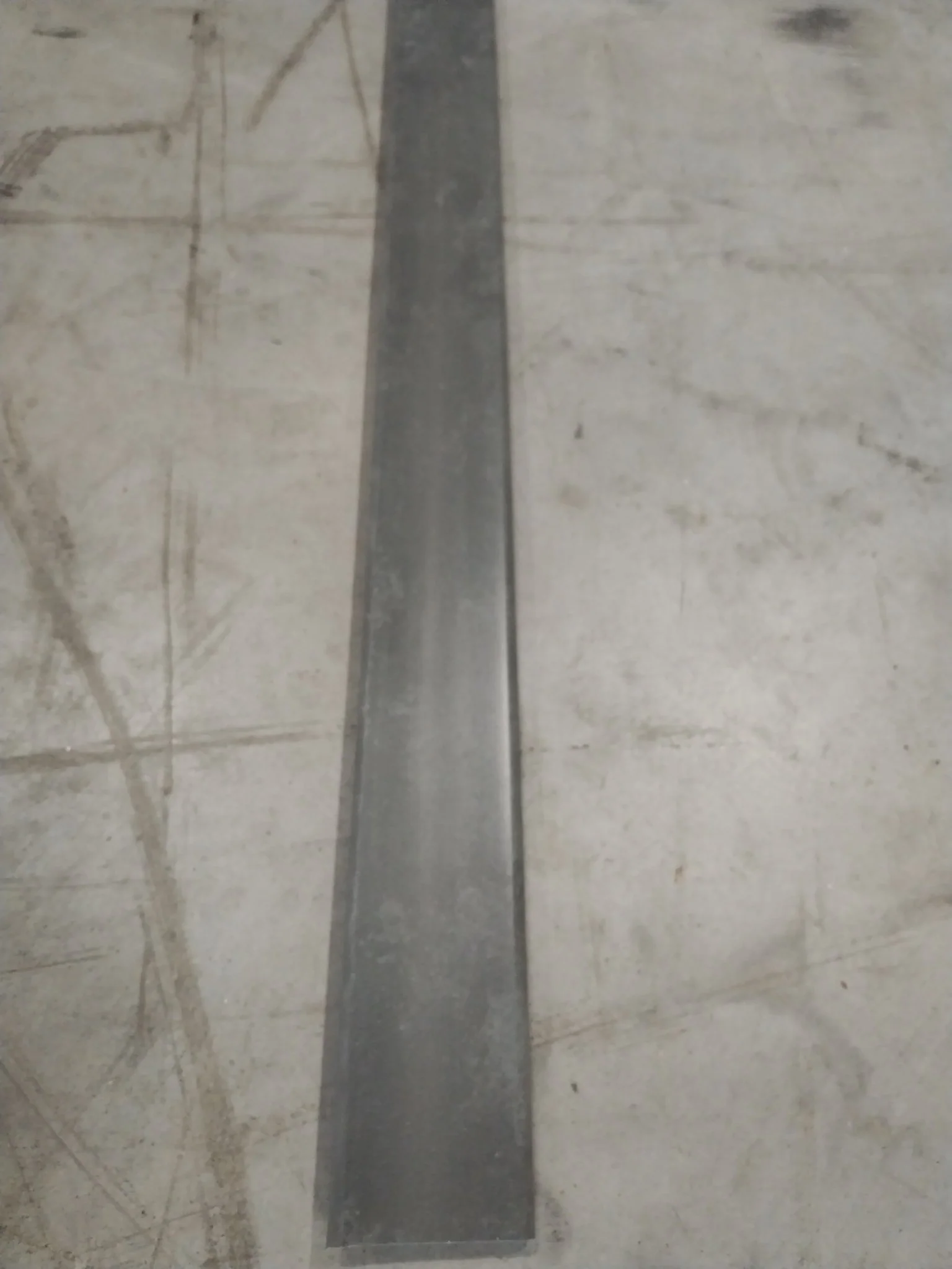 Plinthe SMF décor granit anthracite Sizilien 2500x59x17,4mm - Image 3