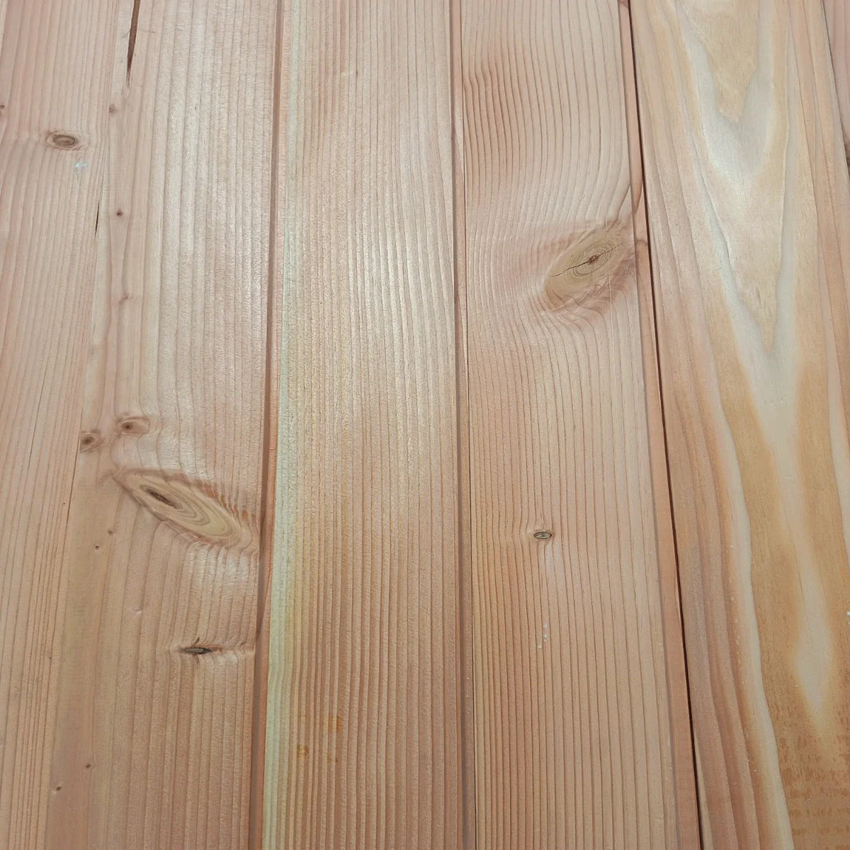 Bardage douglas - 20x125 - L=2,5m (profil Inca)