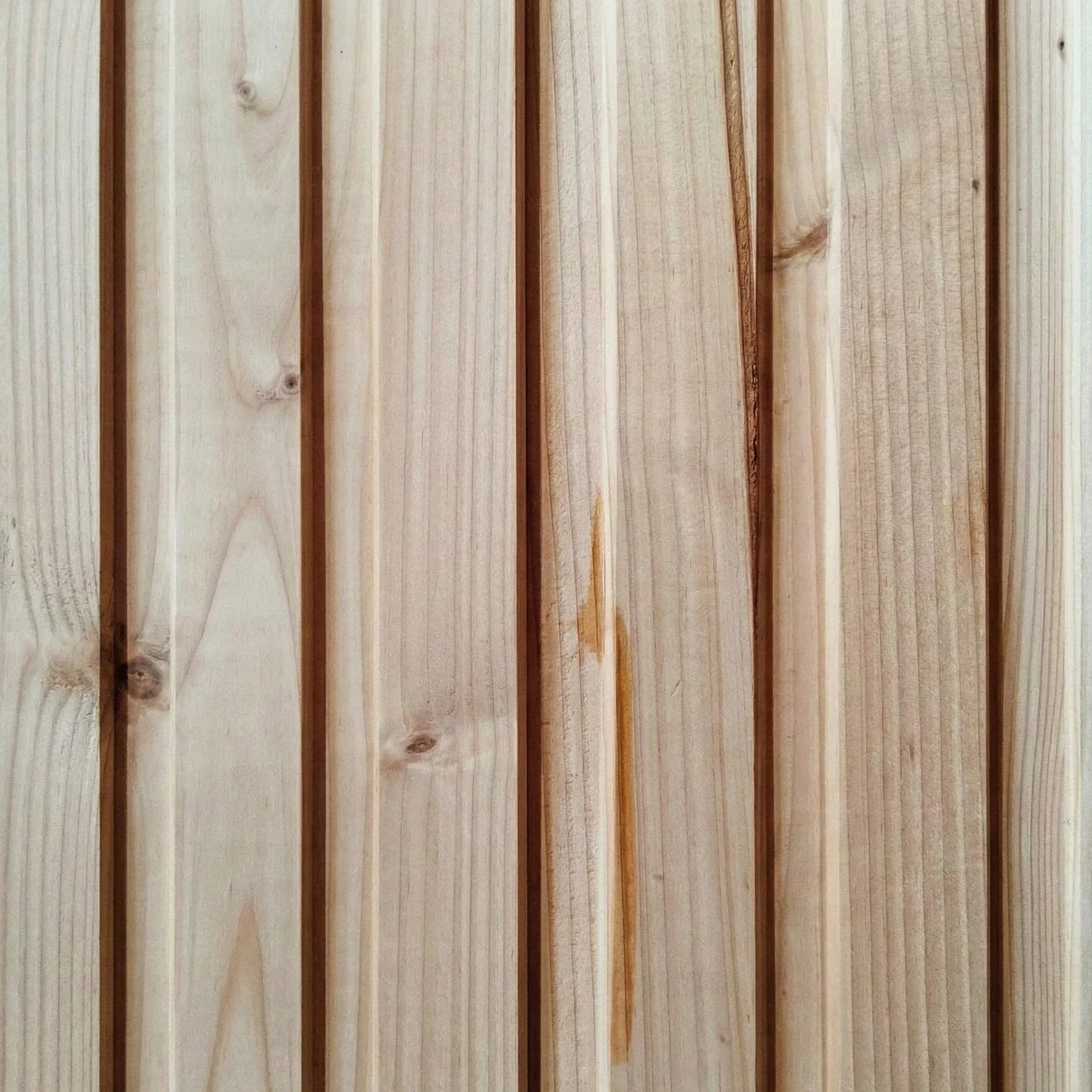 Bardage douglas - 22x135 - L=4m (profil Tremolo)