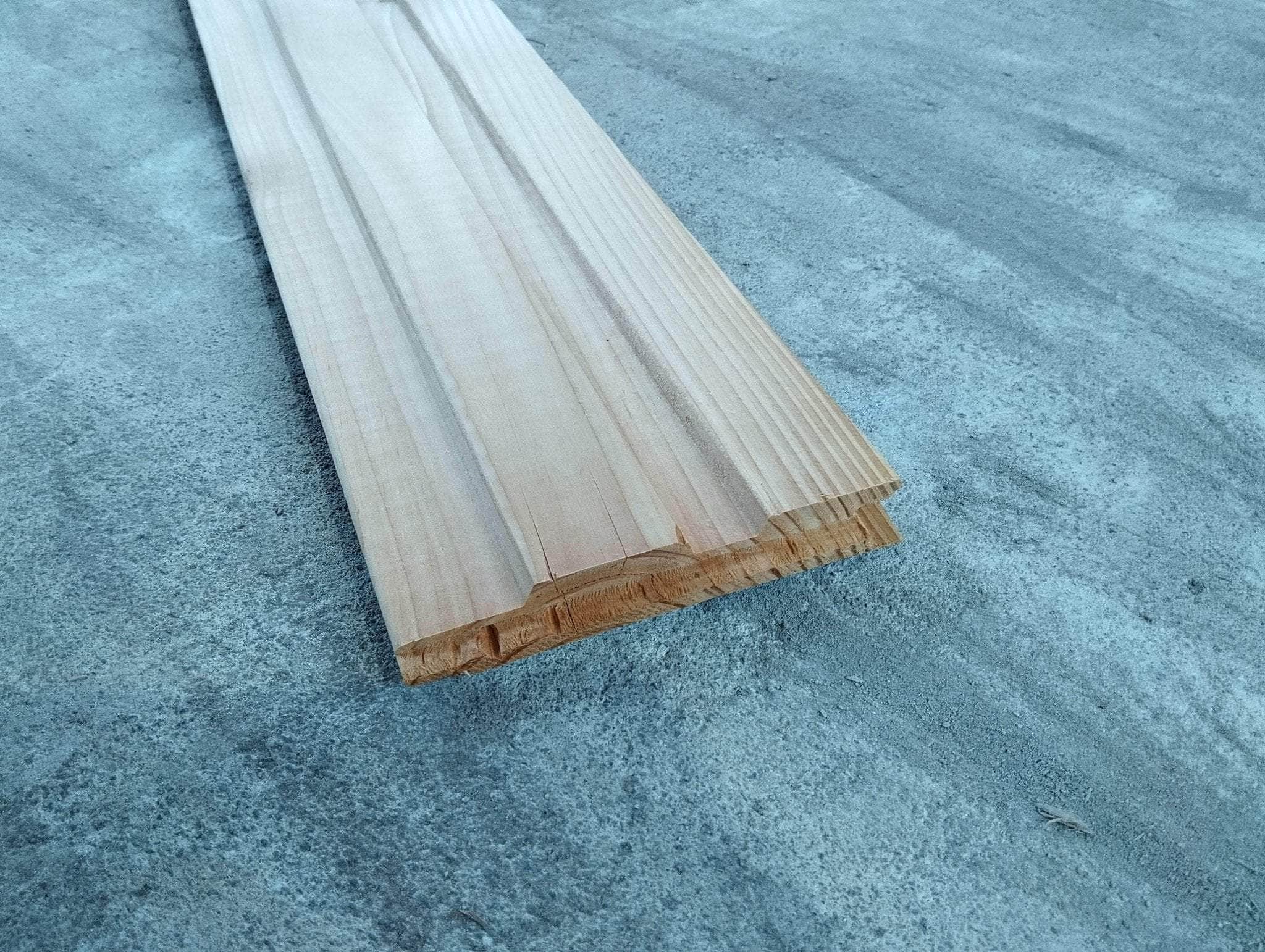 Bardage douglas - 22x135 - L=4m (profil Tremolo) - Image 5