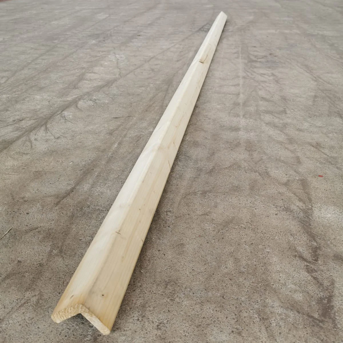 Cornière sapin non traité - 55x55 - L=2,1m