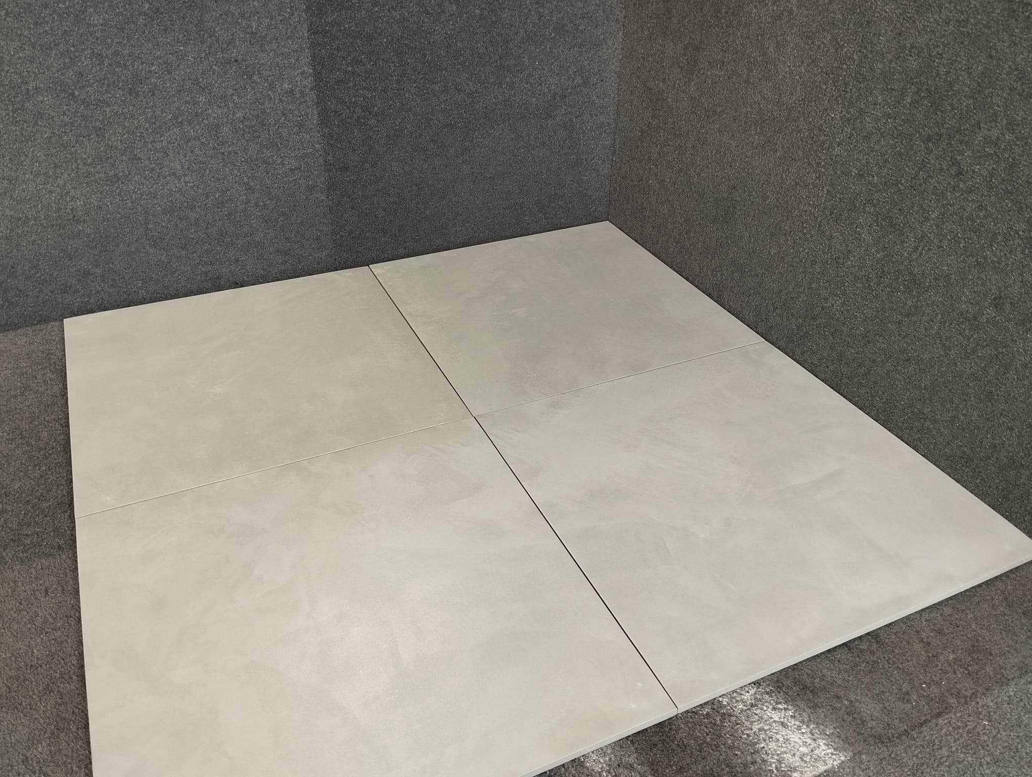 Carrelage intérieur grès cérame imitation Béton - gamme Zen ref F011 - 45x45cm - Ep=8,5mm - Novoceram - Image 4