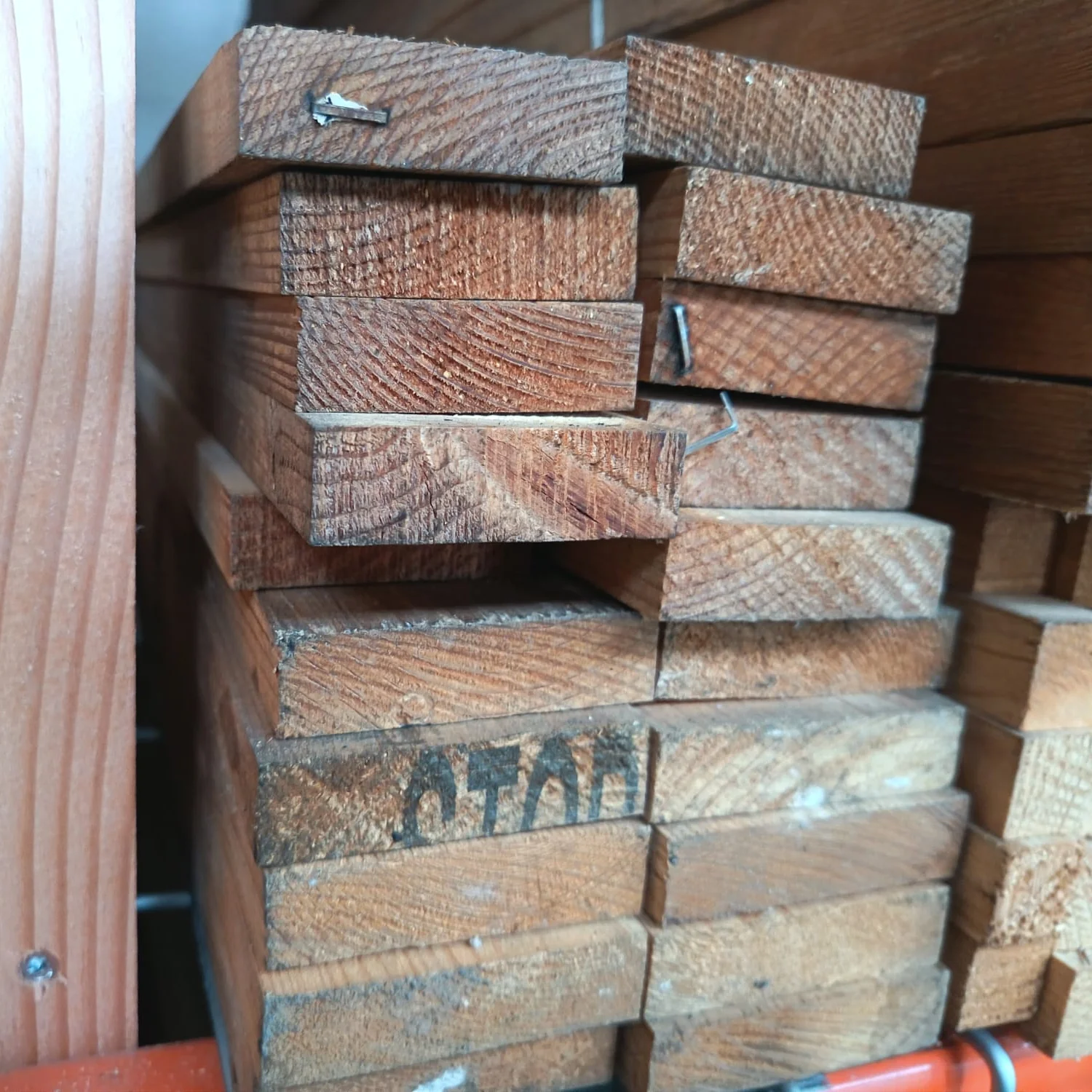 Planche sapin - 18x56 - L=0,9m - Image 2