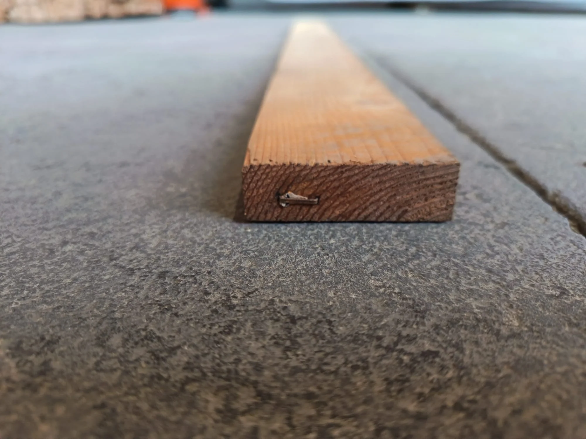 Planche sapin - 18x56 - L=0,9m - Image 3