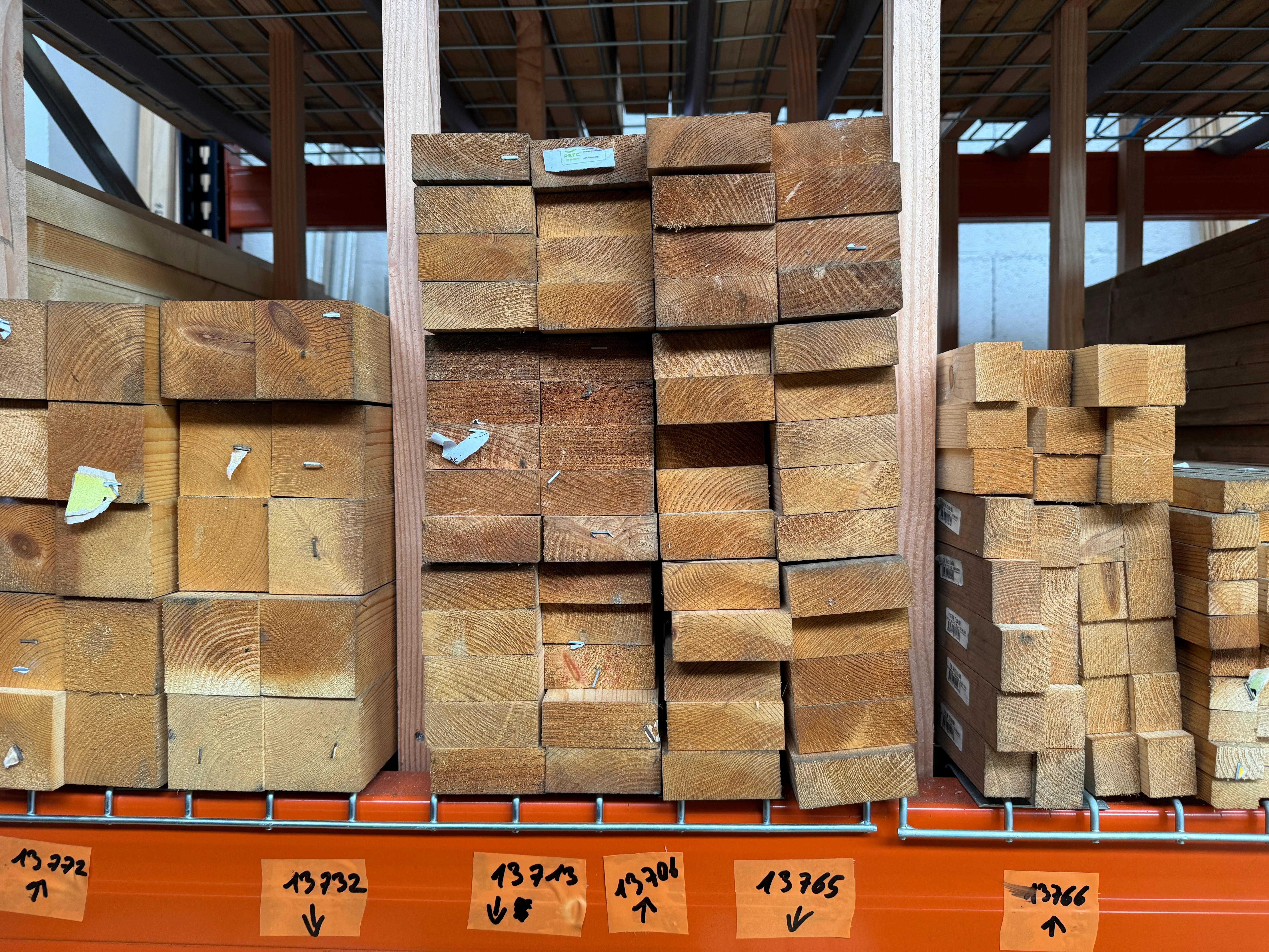 Planche sapin - 27x67 - L=1m - Image 3