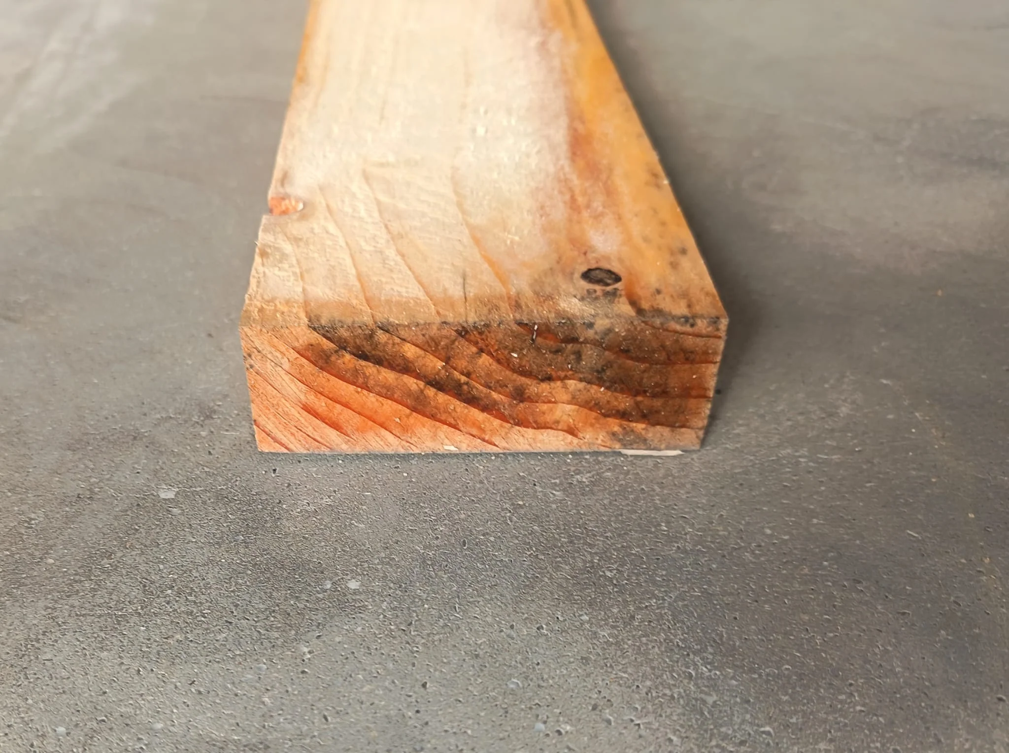Planche sapin classe 2 - 28x80 - L=4m - Image 4