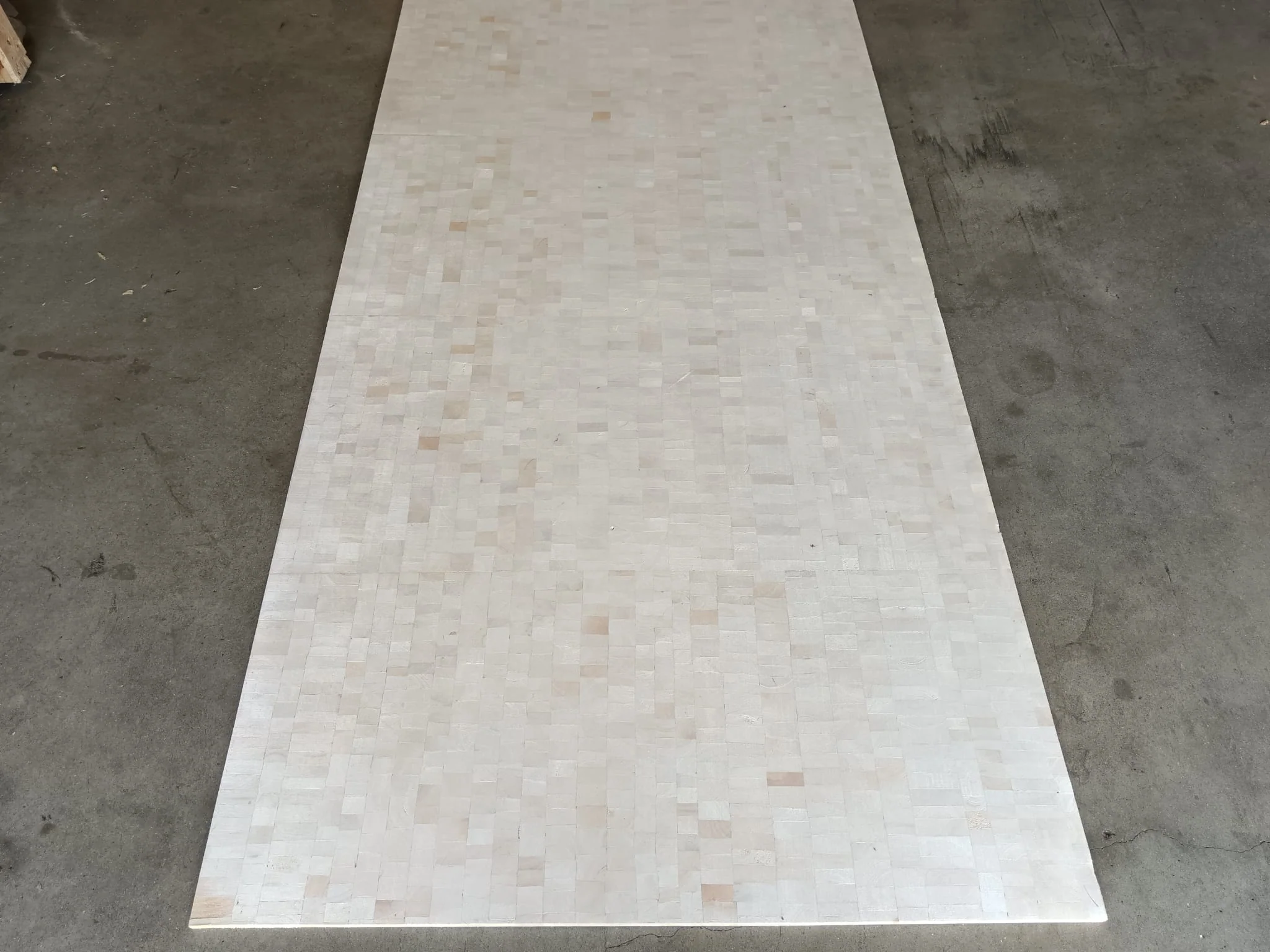 Panneau décoratif bois balsa - 2500 x 1260 x 15mm (défaut visuel) - Image 3