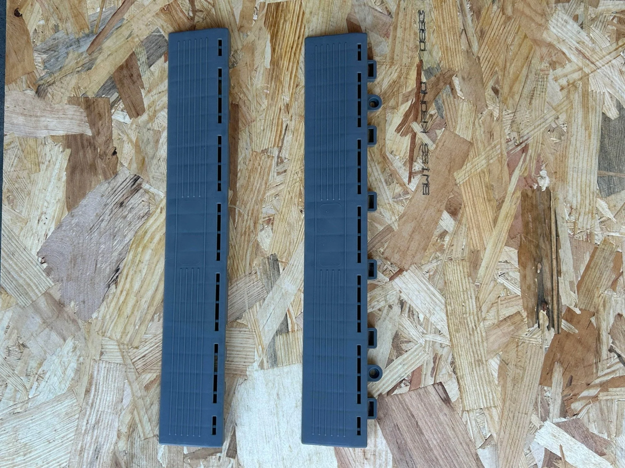 Bordure pour dalle de garage 400mm - mâle gris - Image 3