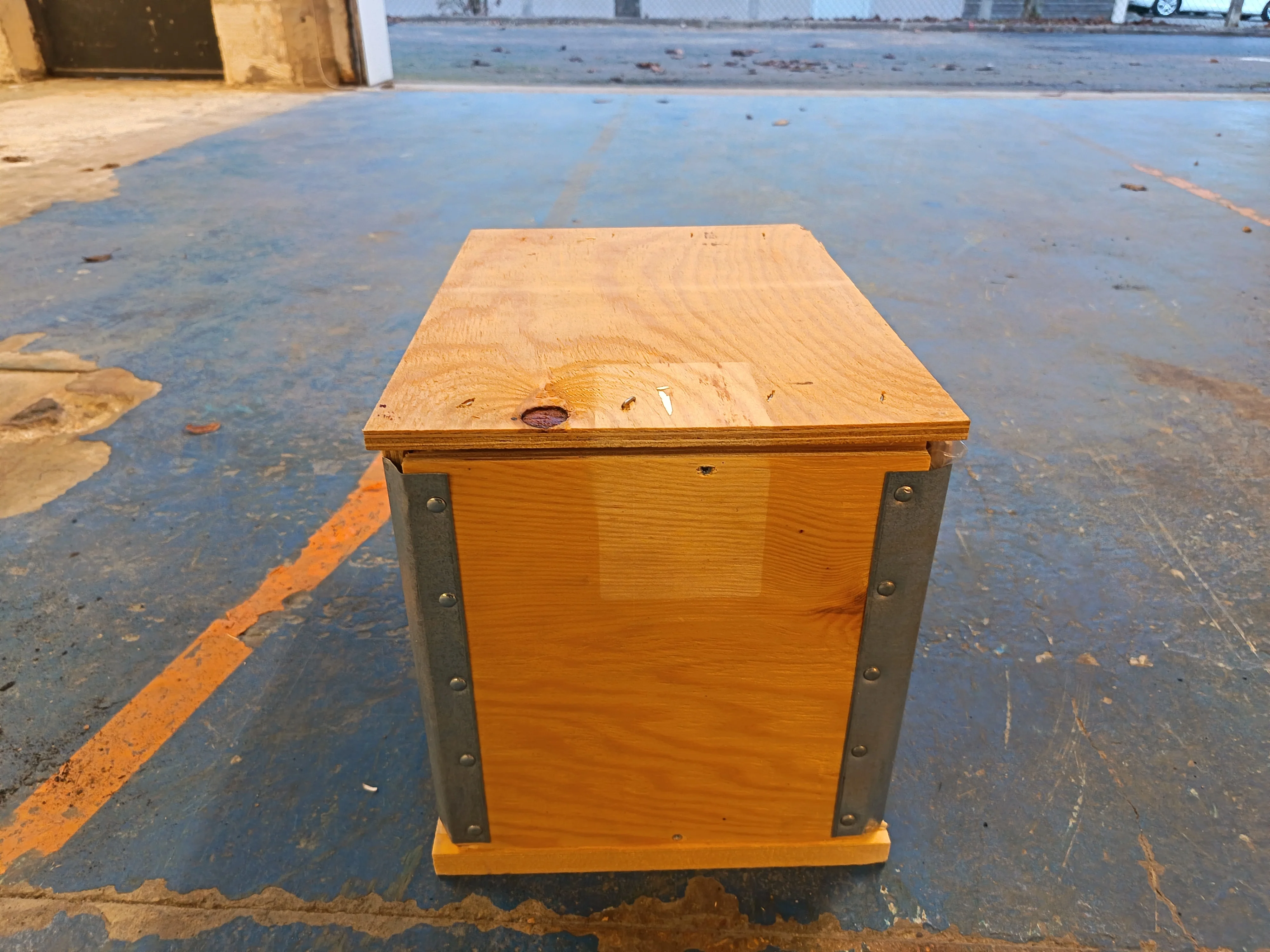 Caisse contreplaqué - 350 x 250 x 250 mm - Image 2