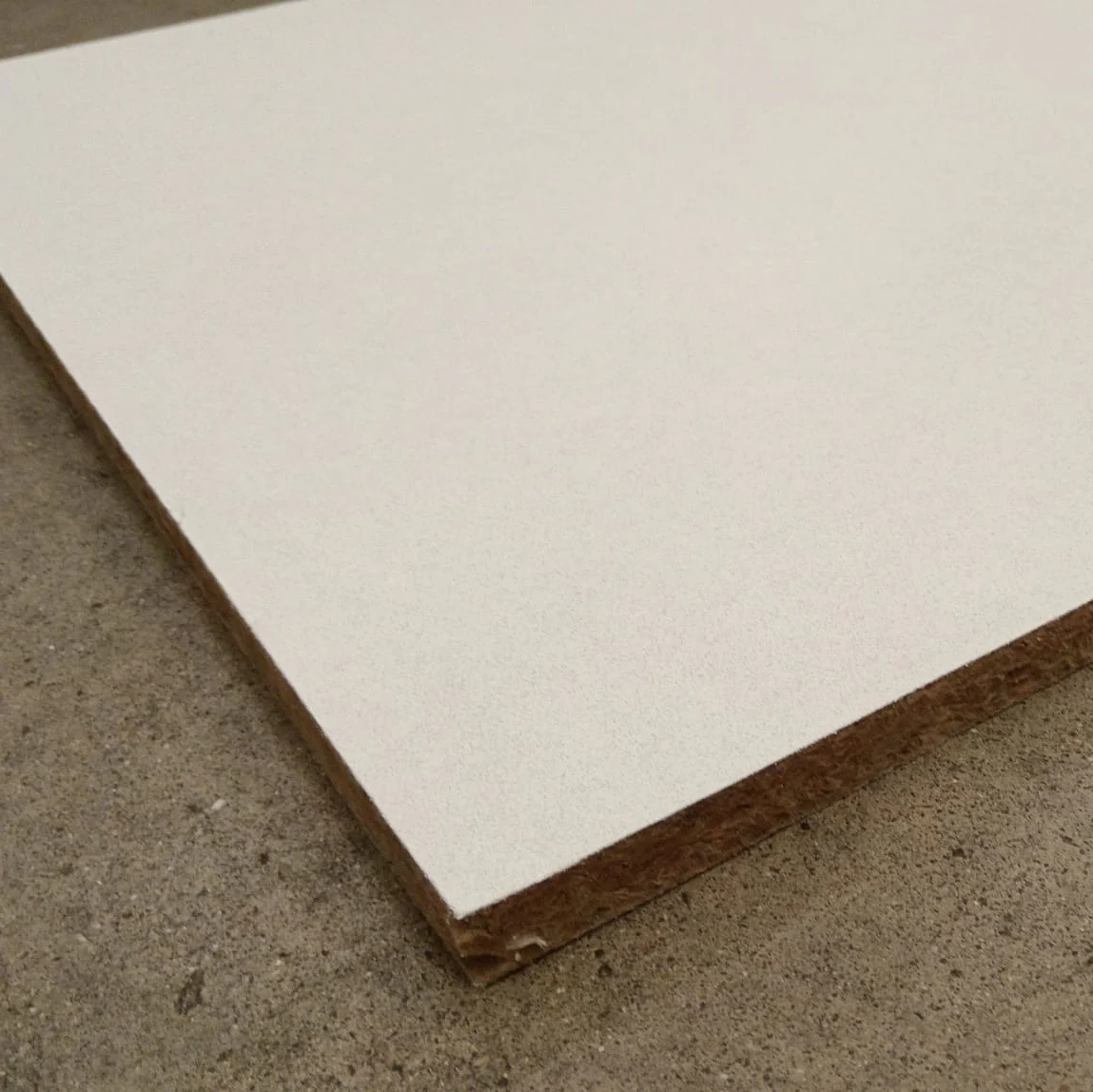 Faux-plafond laine de roche blanc - 670 x 670 x 20 mm - Rockfon Ekla