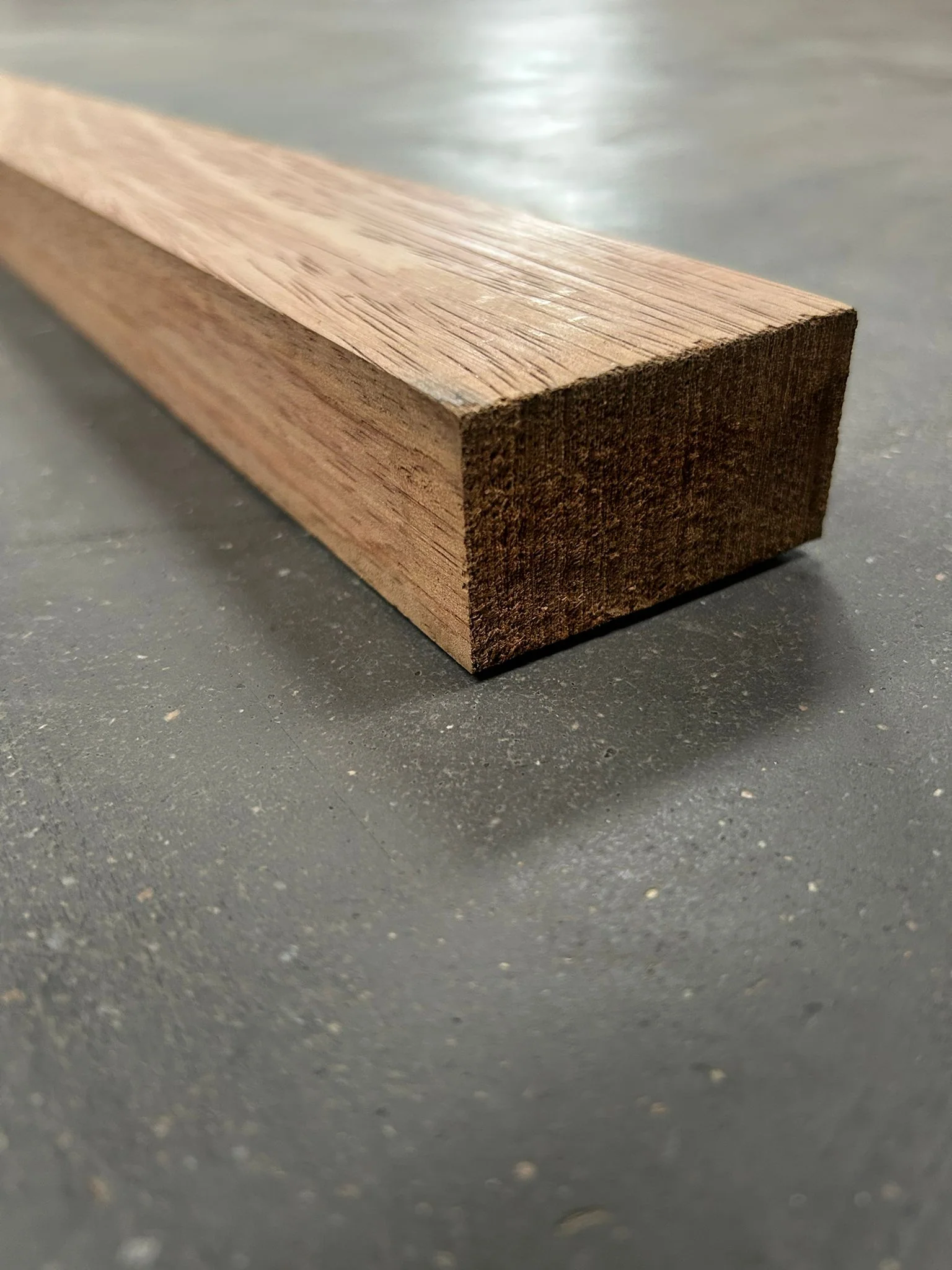 Lambourde bois exo Acajou classe 2 - 35x60 - L=1,05m - Image 3