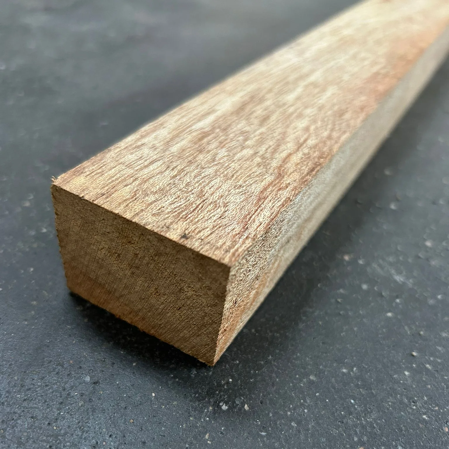 Lambourde bois exo Niangon classe 2 - 35x50 - L=2,15m