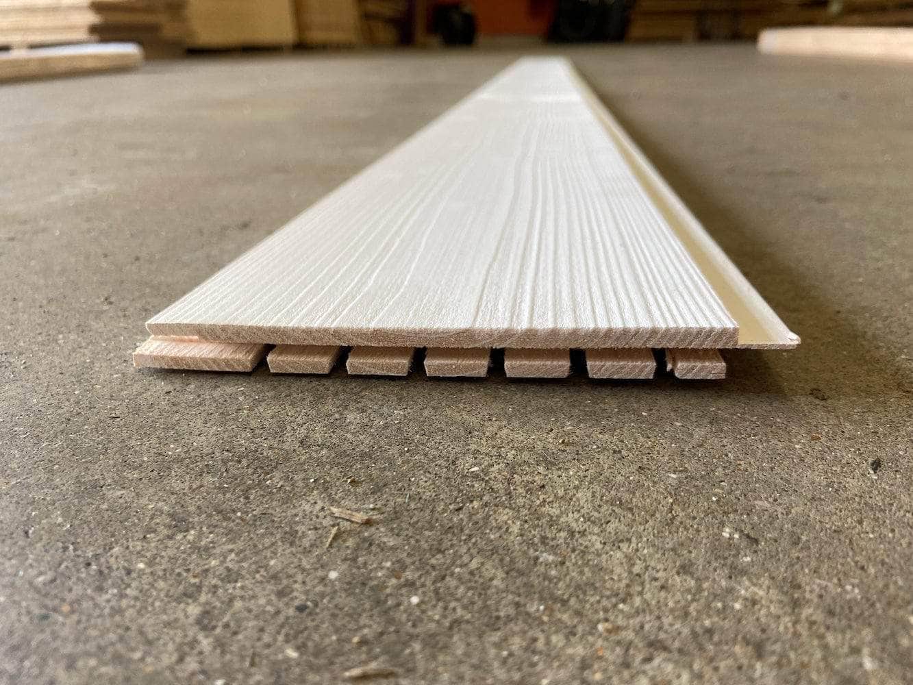 Lambris peint en blanc bois brut - 13x135 - L=2,53m - Image 3
