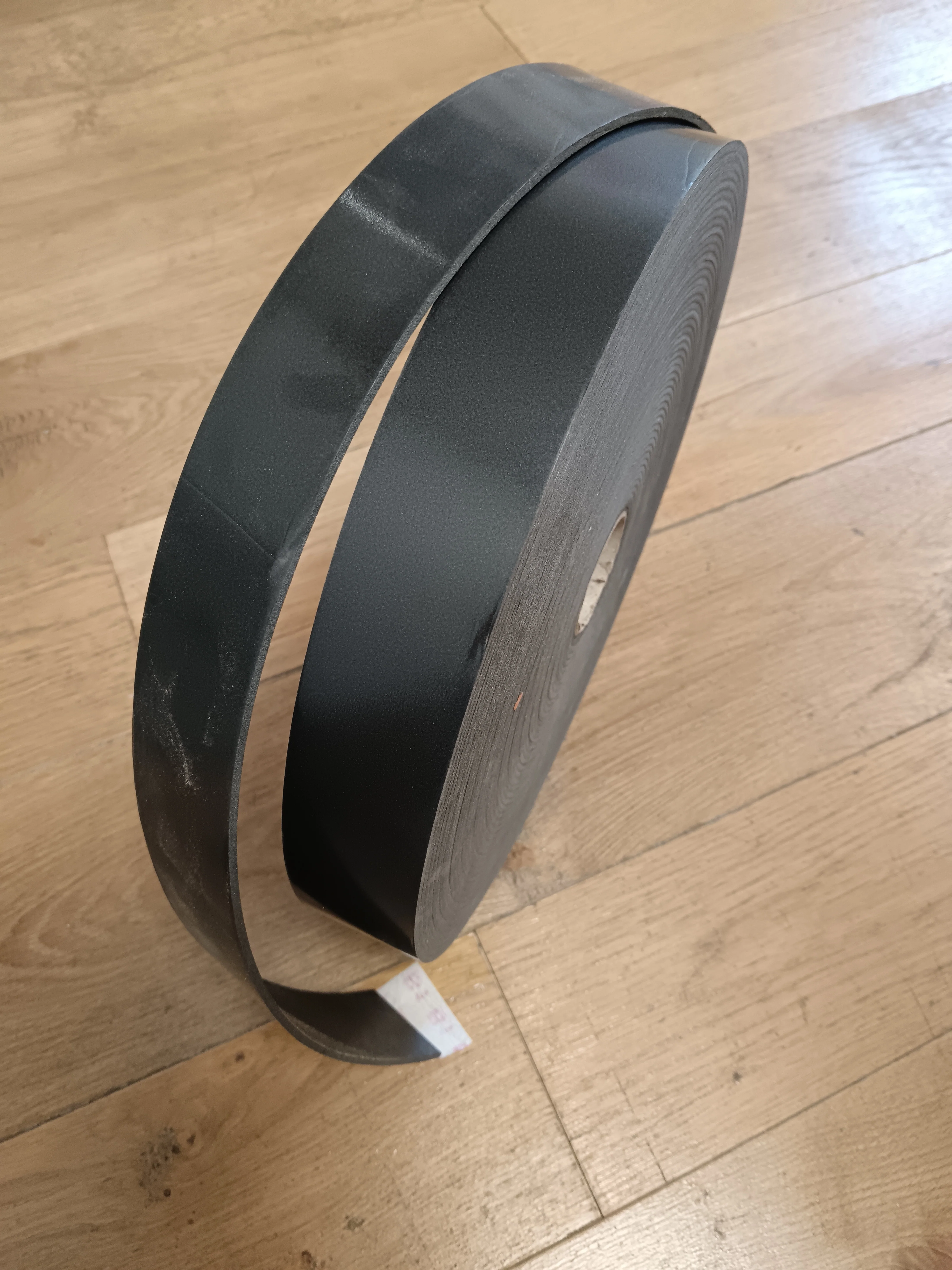 Ruban isolant acoustique noir - 30 000 x 48 x 2 mm - Image 2