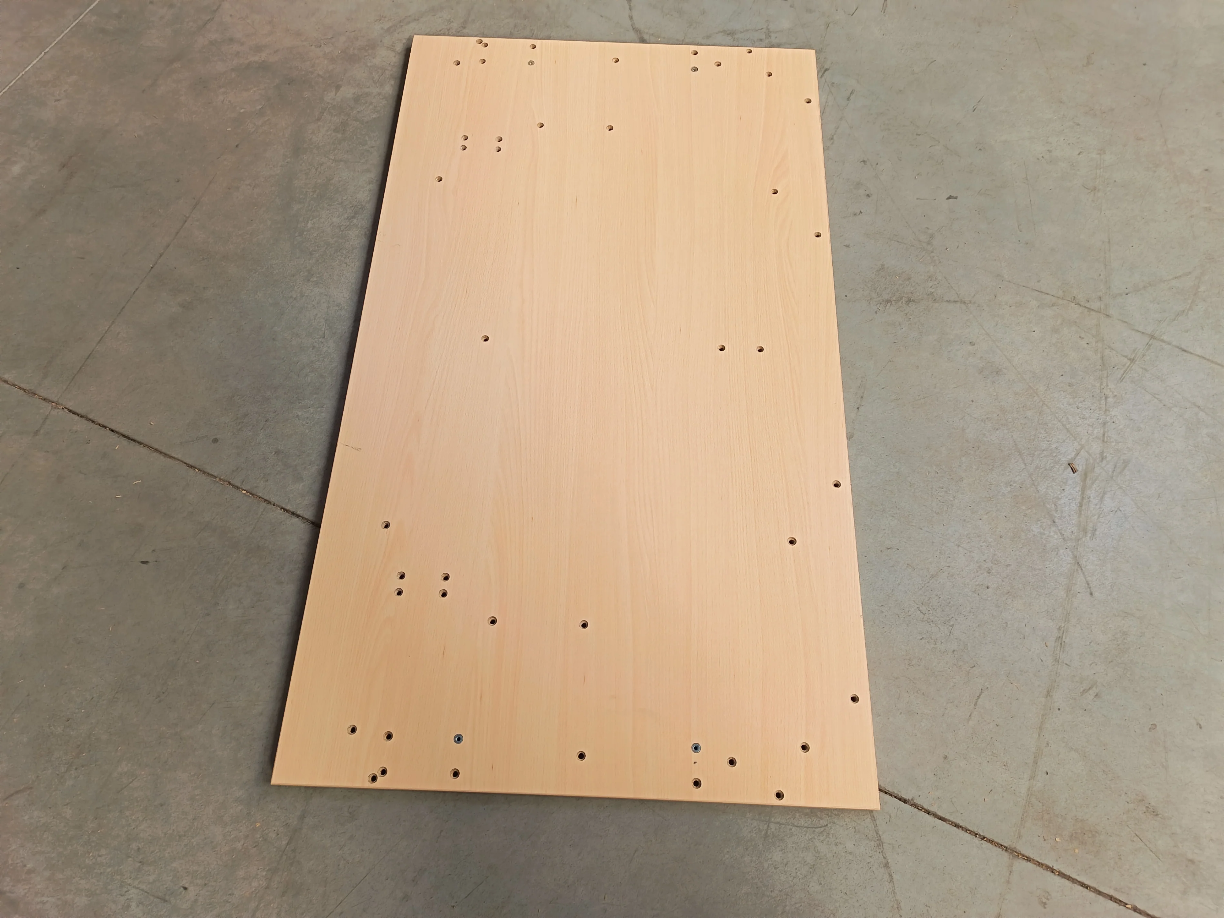 Plan de travail aggloméré hetre - 1400 x 800 x 25 mm - Image 2
