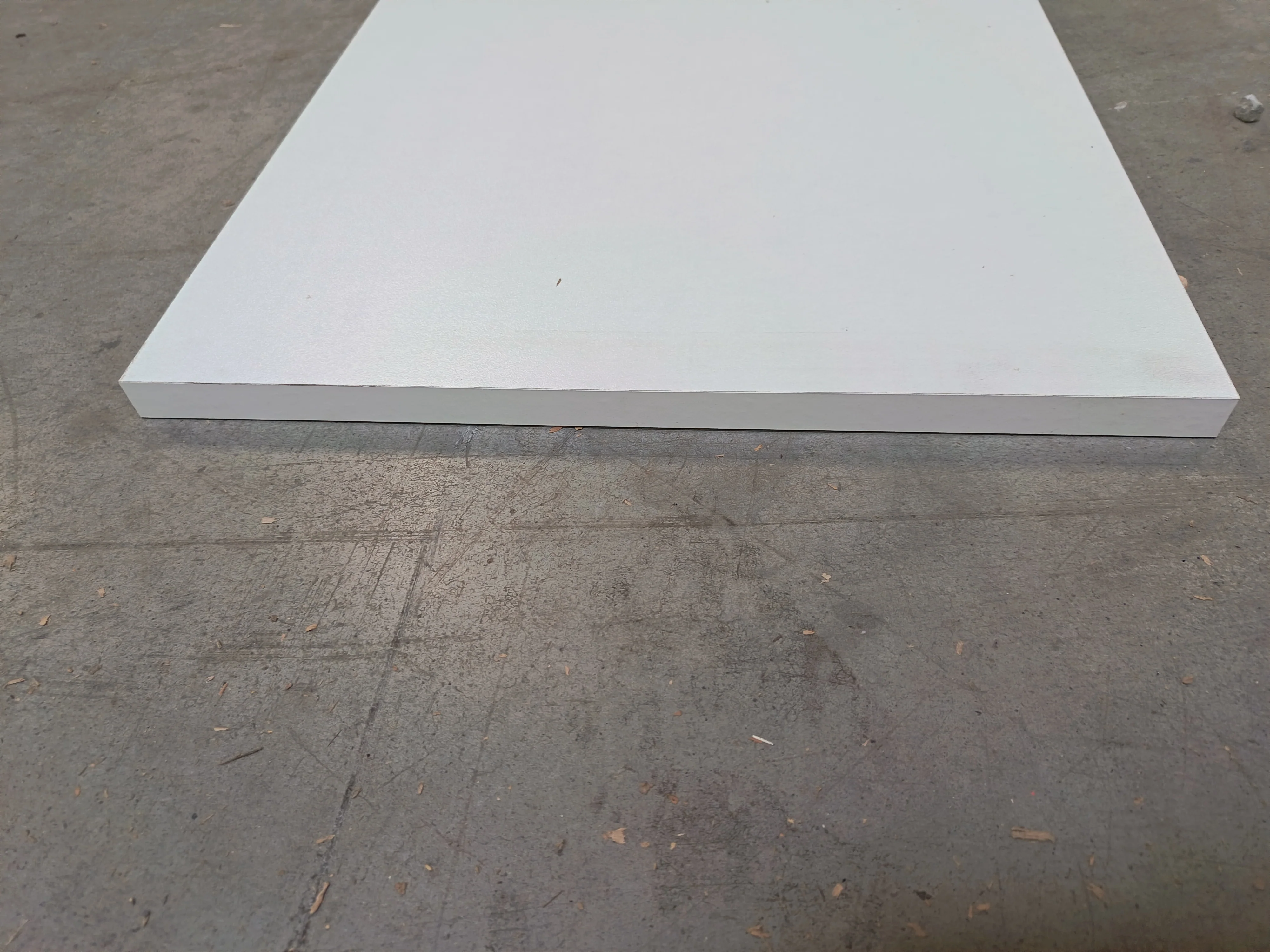 Tablette aggloméré blanc - 705 x 360 x 20 mm - Image 3