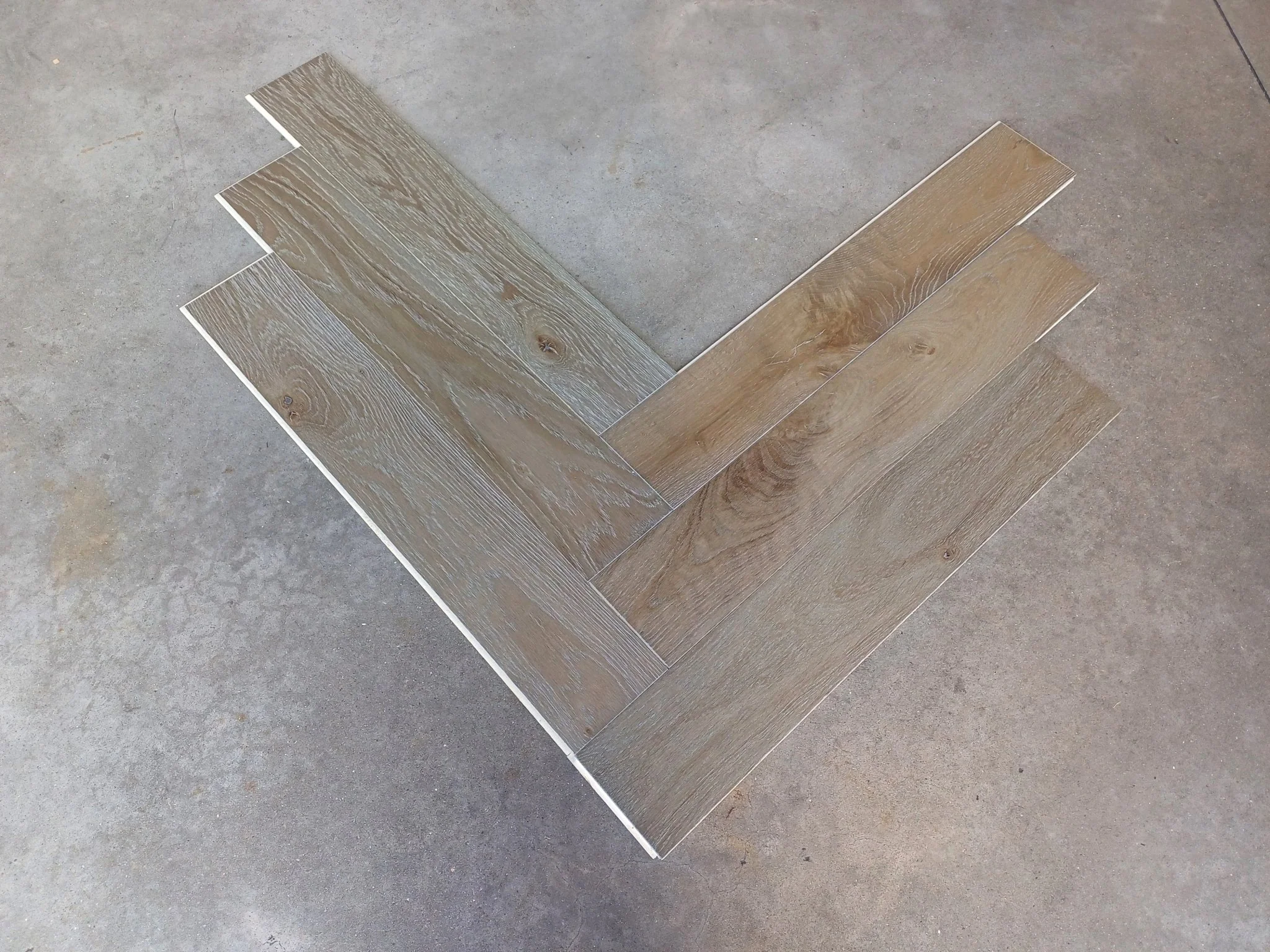 Parquet Contrecollé Baton Rompu Broceliande M 139x800 Rainure Languette 14mm Chene Silex PEFC (4 chanfreins) ref 80179168 - Image 2