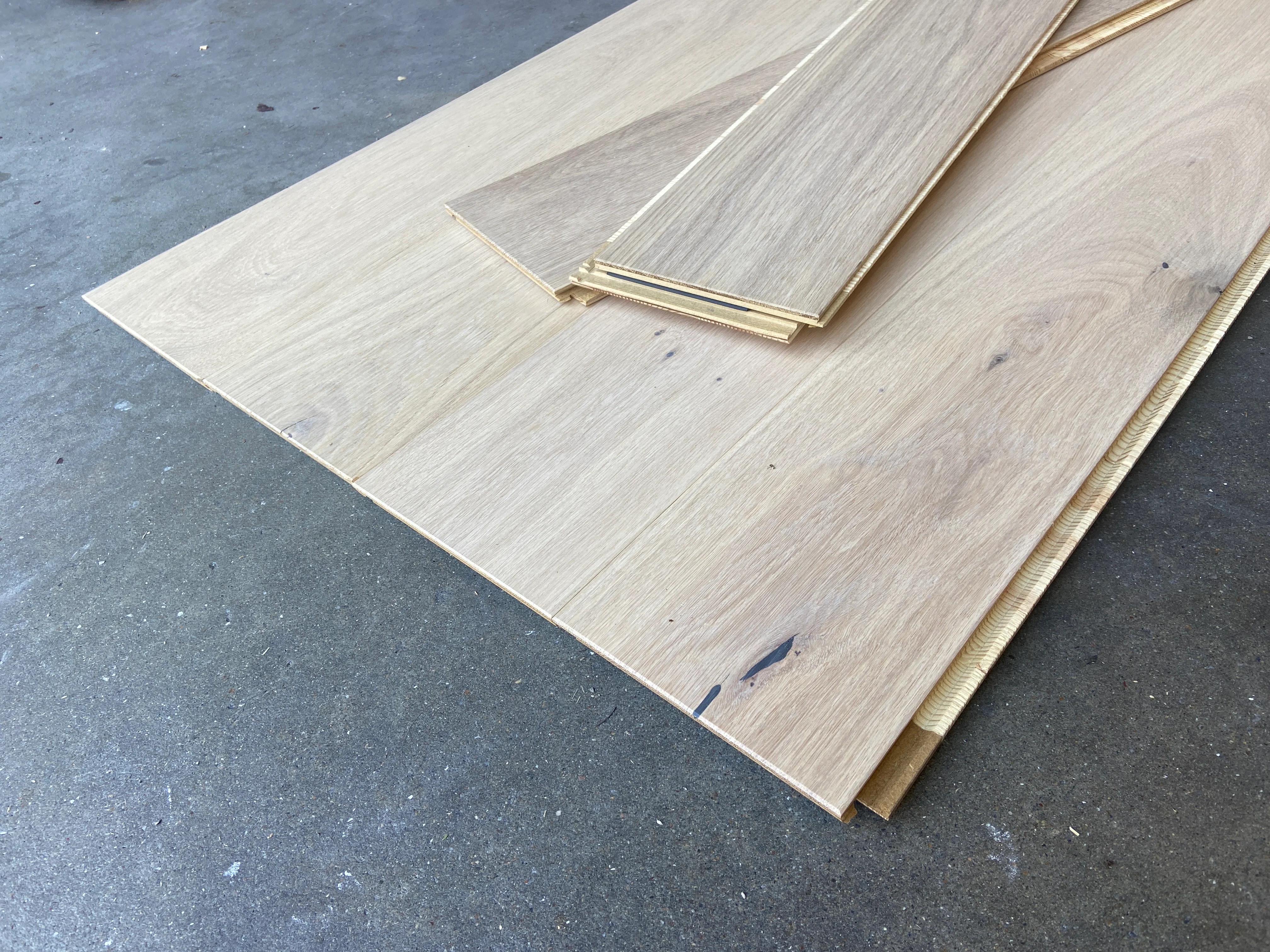 Parquet Contrecollé chêne 1 frise brossé verni mat blanchi  1092x155x14mm (BC8-DBE1-L05-BLR-K14155-M) (declassé) - Image 2