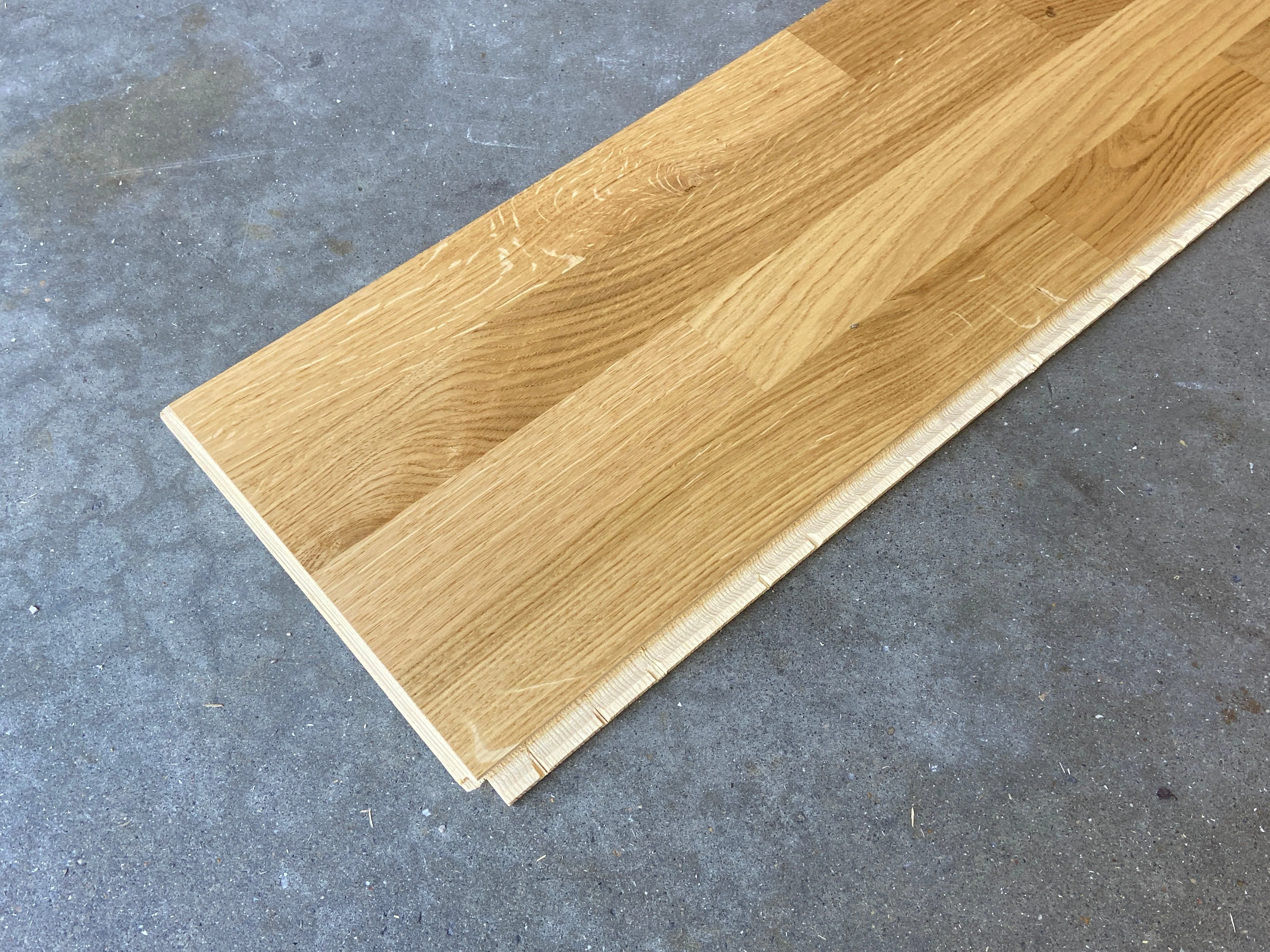 Parquet Contrecollé chêne 4 frises verni satiné (rustic) - Image 5