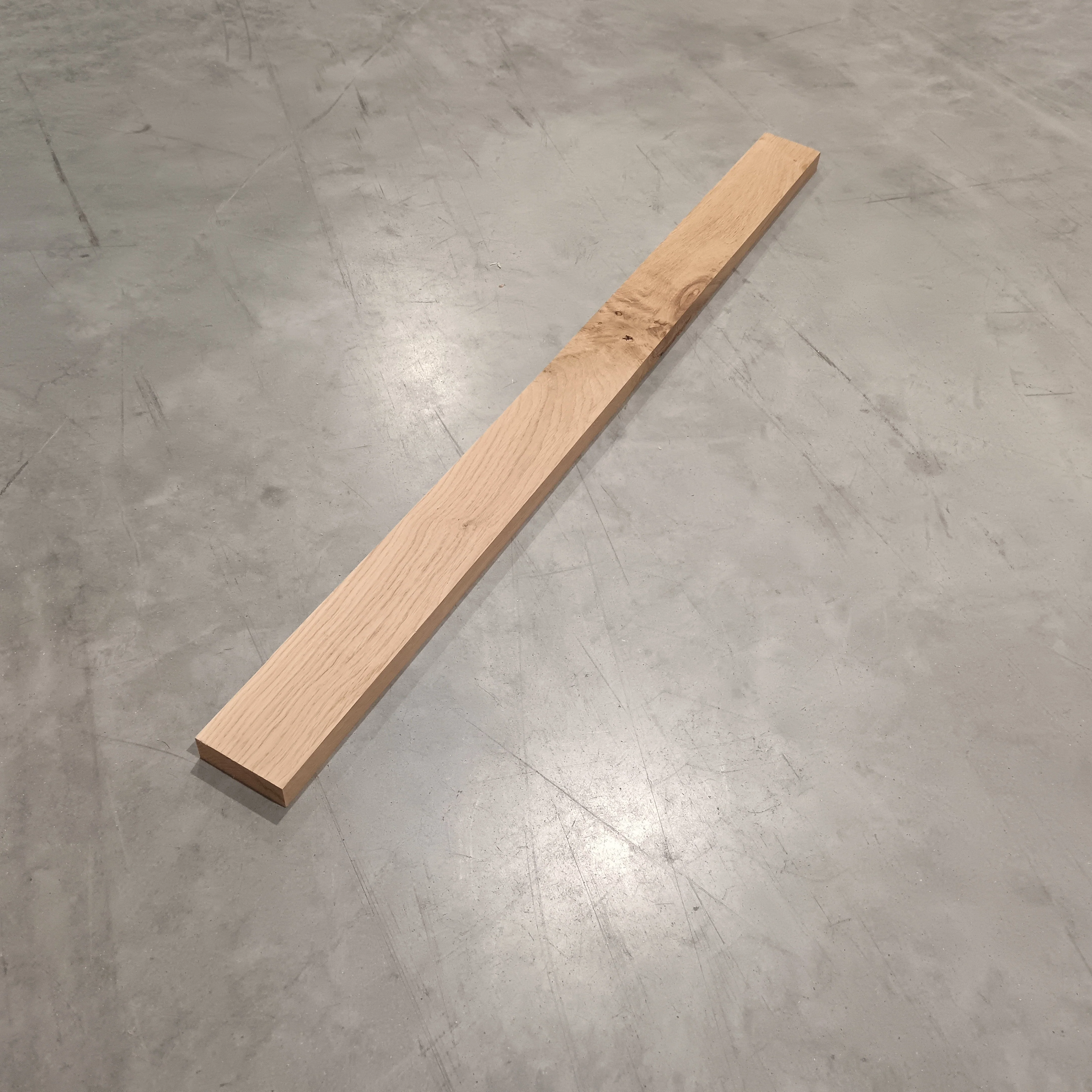 Planche bois massif chêne - 24x75 - L=1m - Choix B (raboté 4 faces)