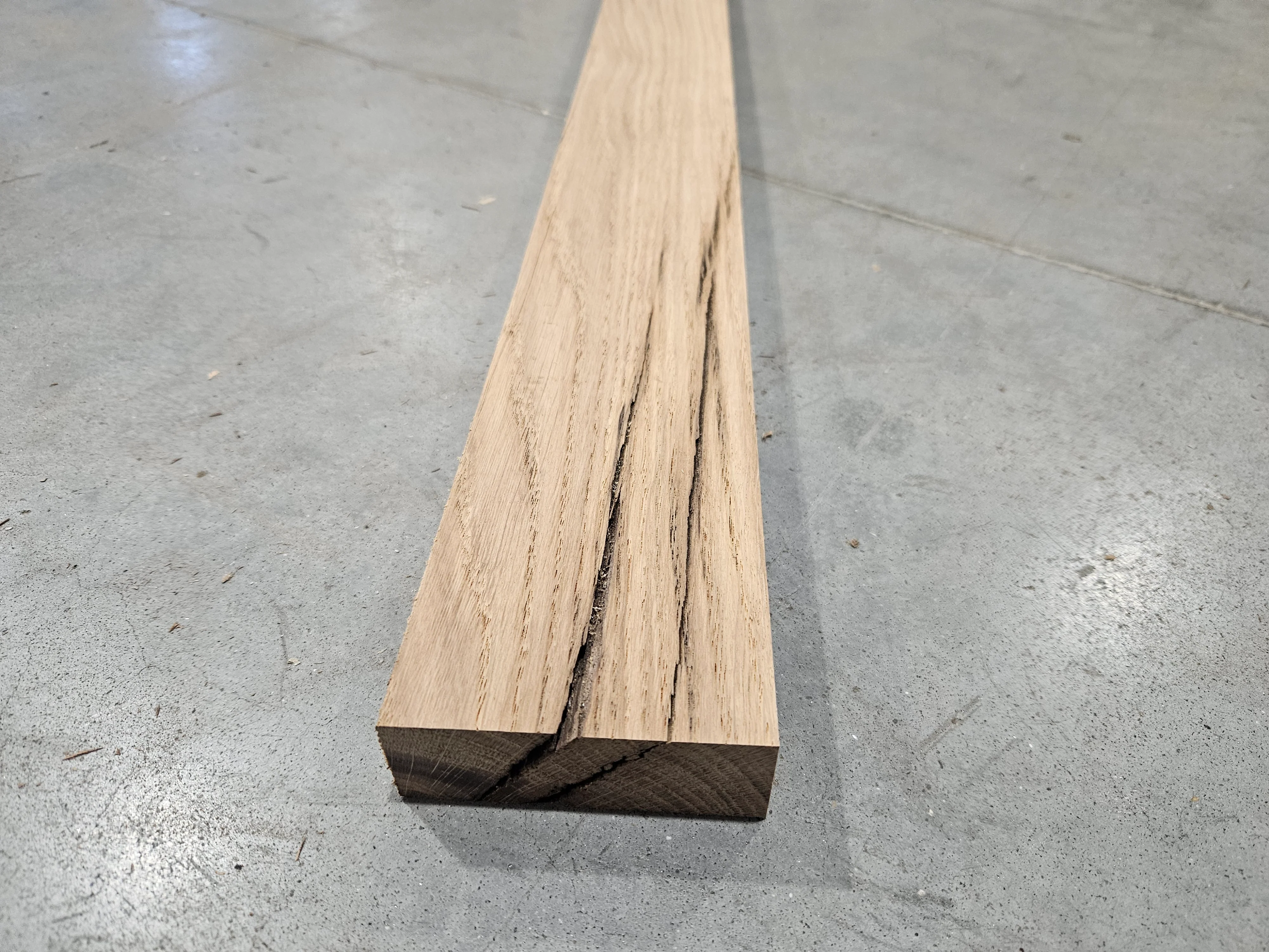 Planche chêne / chataîgner bois massif - 30x60 - L=2.4m (raboté 1 face) - Image 2