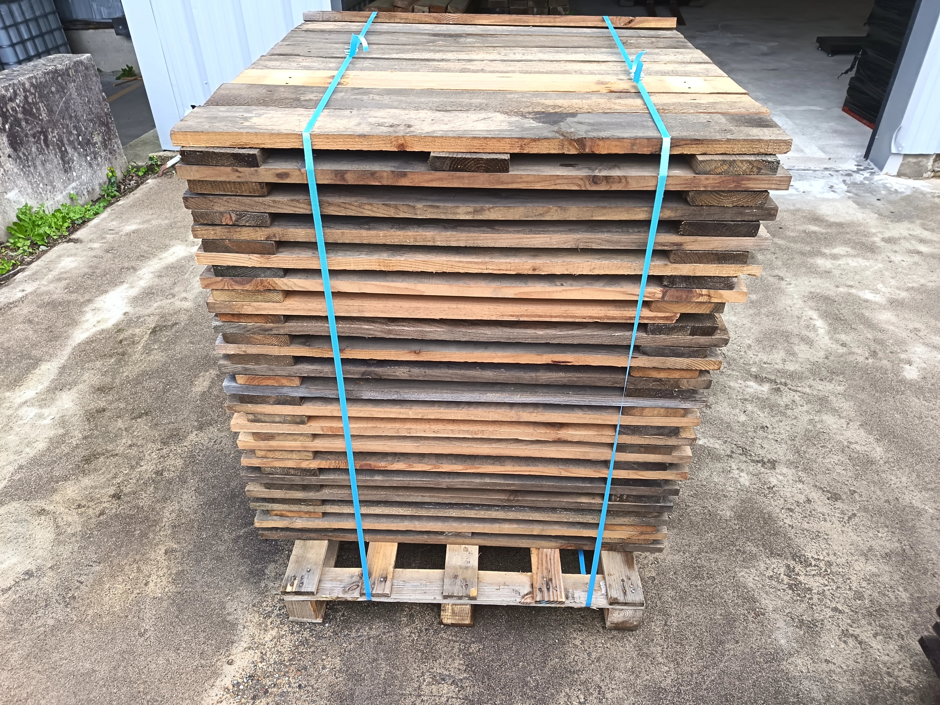 Planche resineux bois massif - 25 x 125 - L=0.9m (brut de sciage) - Image 3