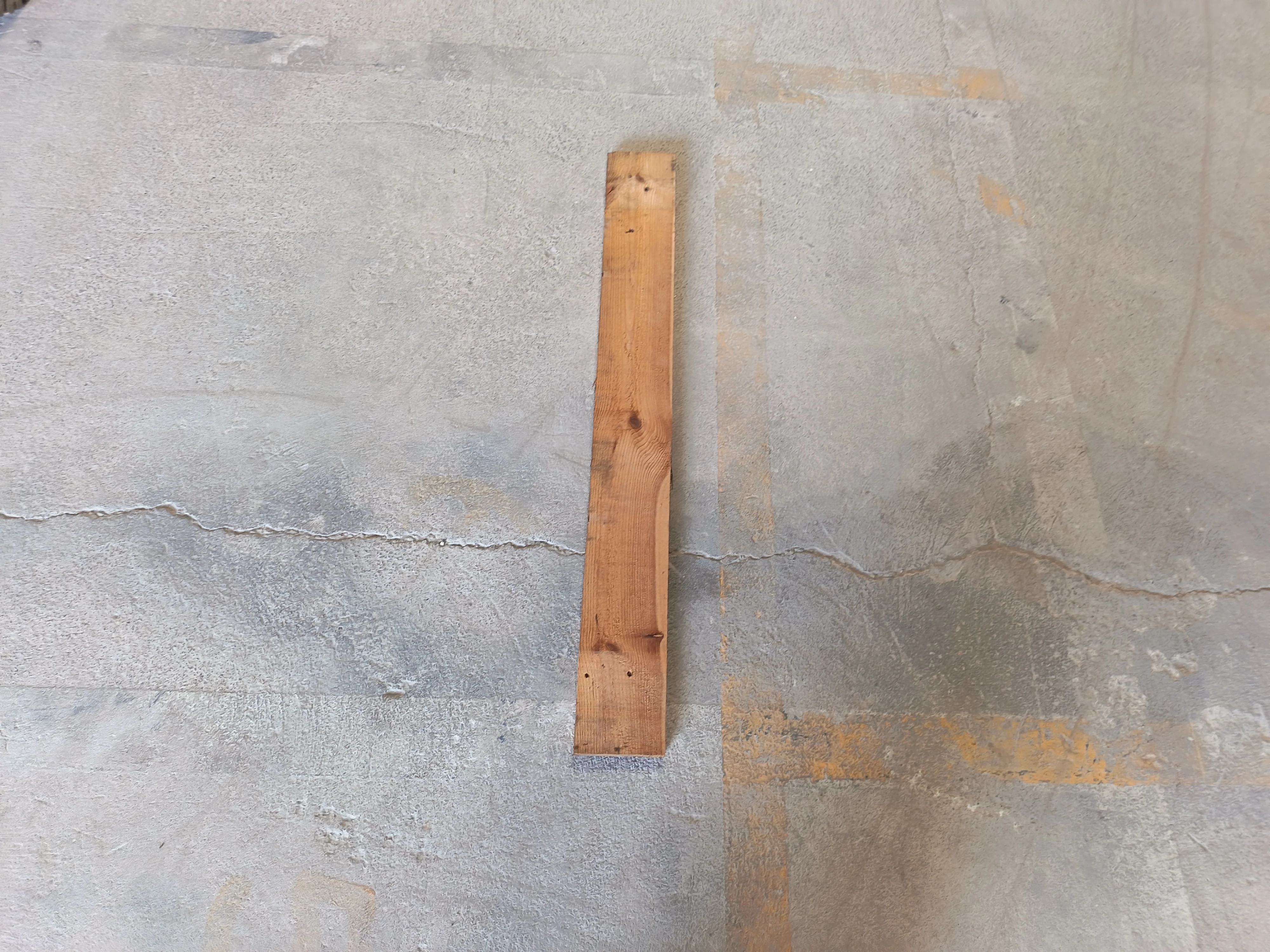 Planche resineux bois massif -  Section diverses  - L=1m (brut de sciage) - Image 2