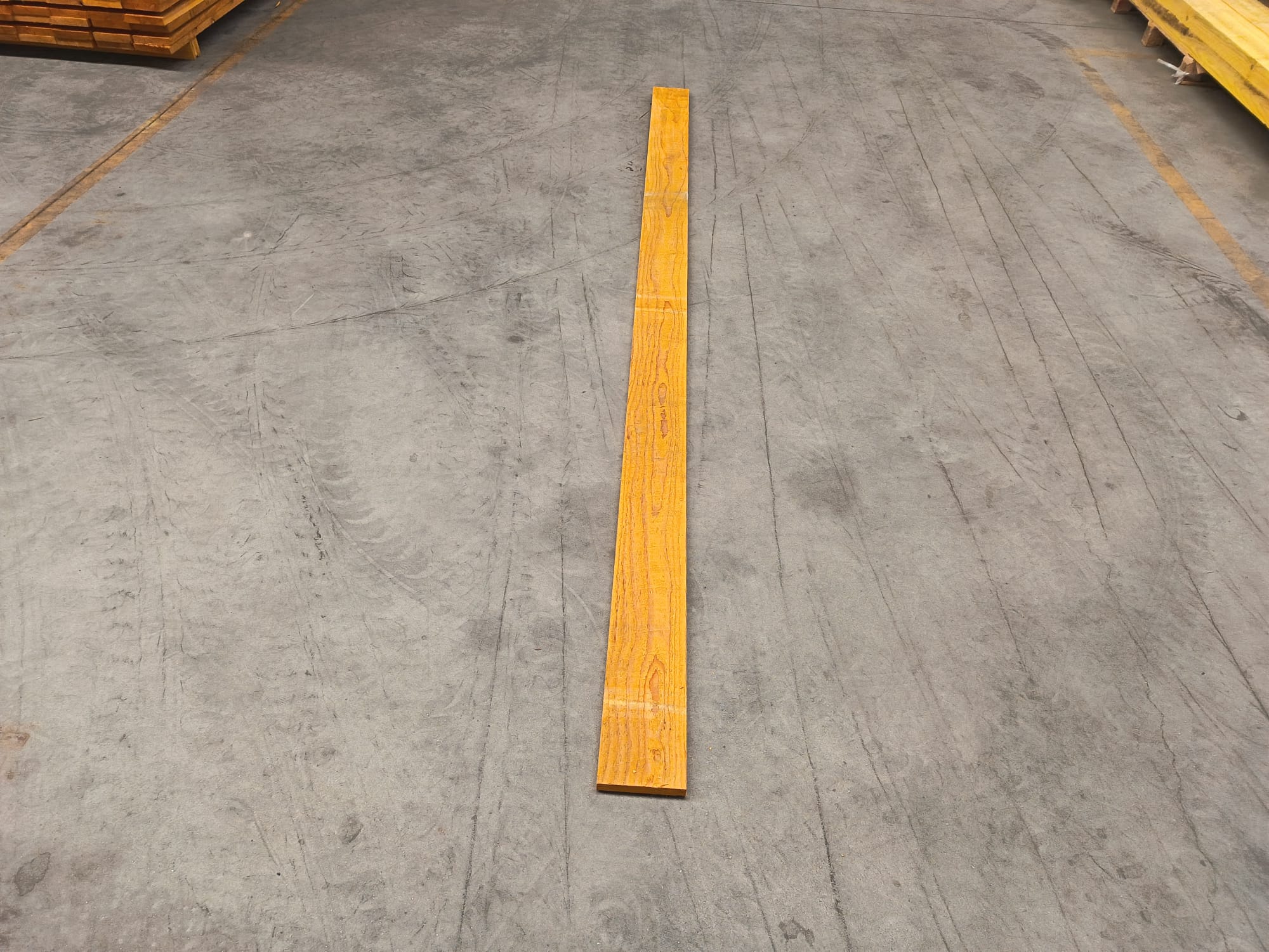 Planche sapin traité classe 2 - 22x145 - L=3m - Image 2