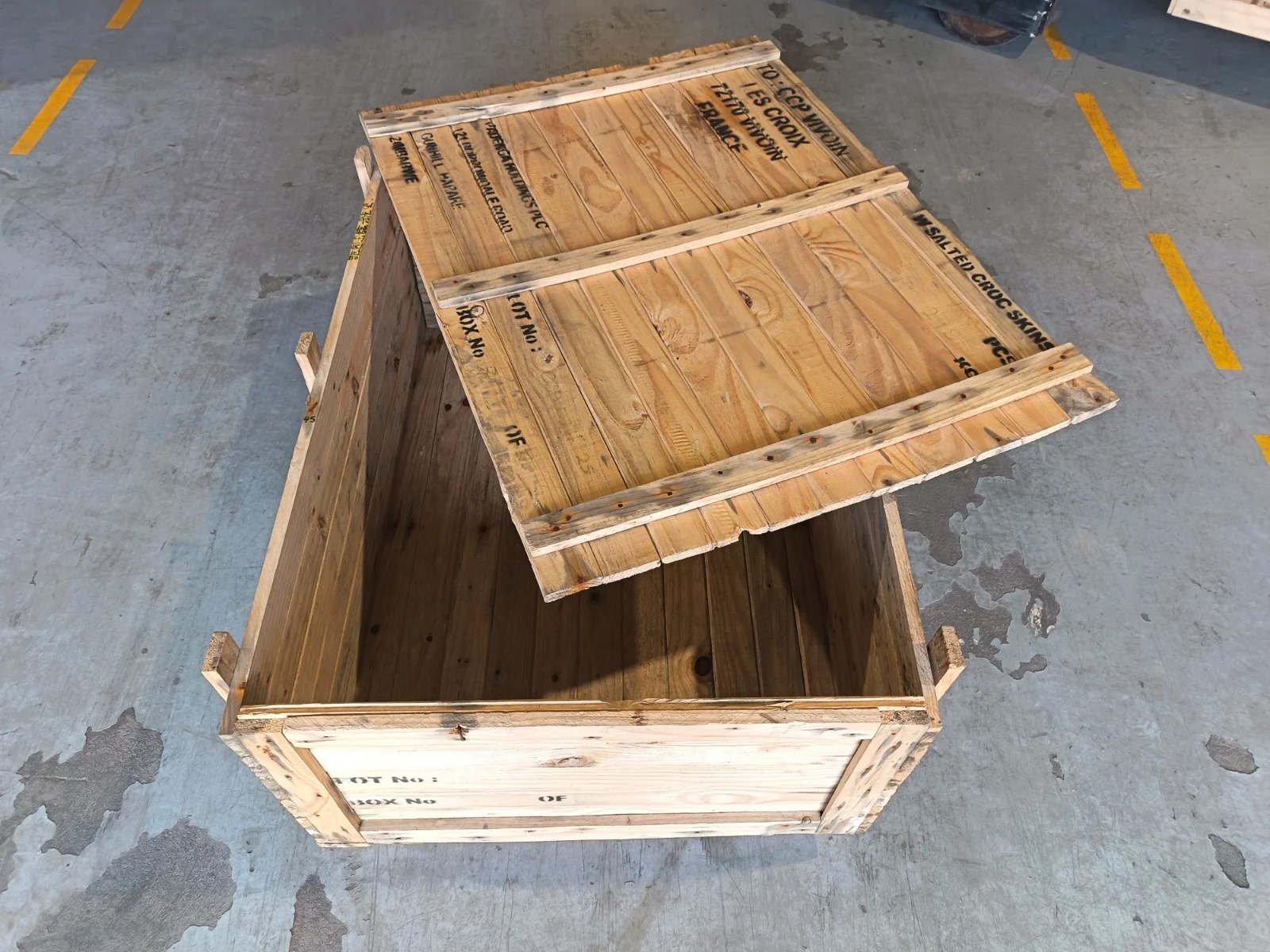 Caisse de transport  bois massif - 1100 x 810 x 425 mm - Image 2