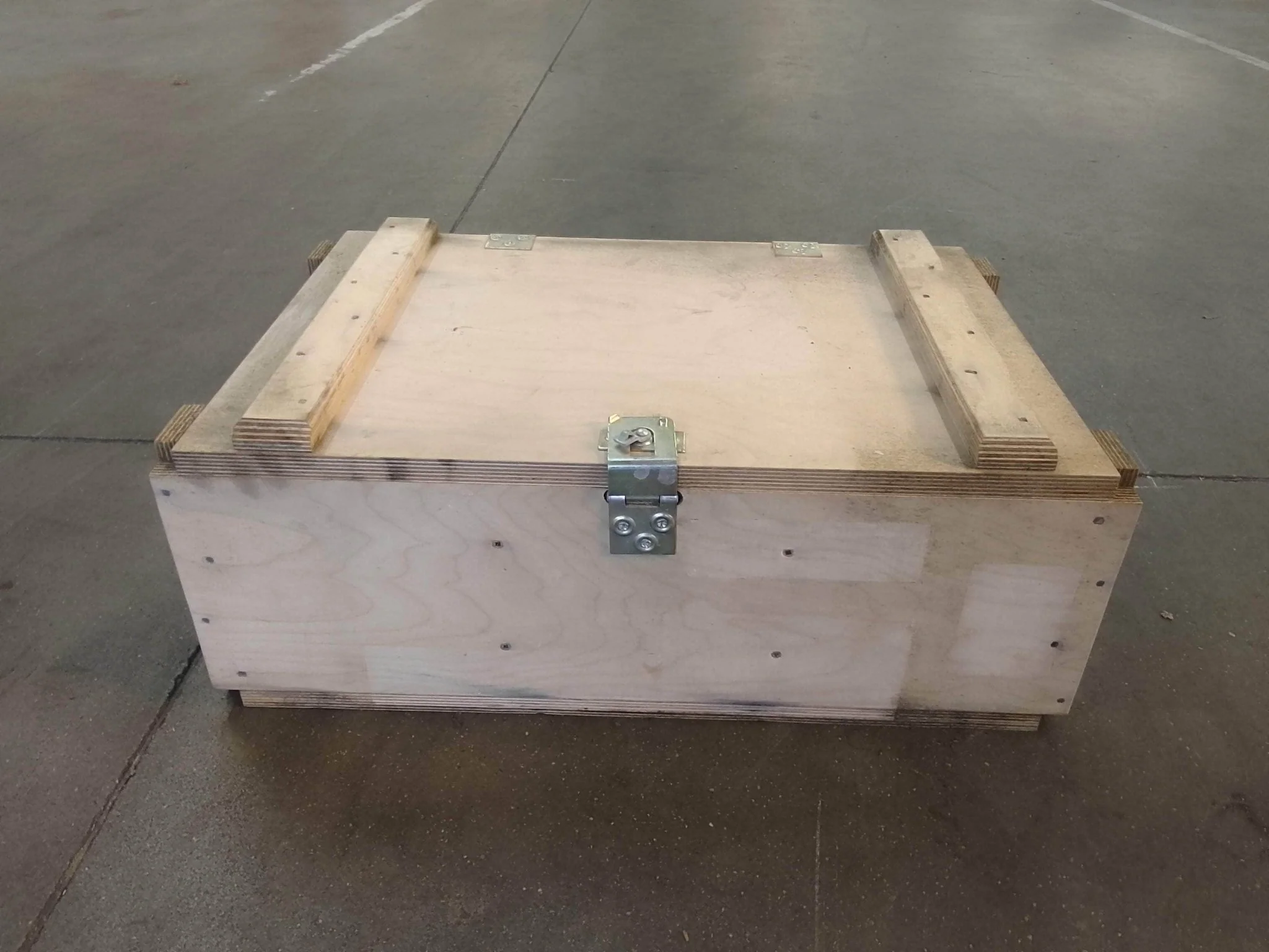 Caisse contreplaqué - 647 x 418 x 254 mm - Image 2