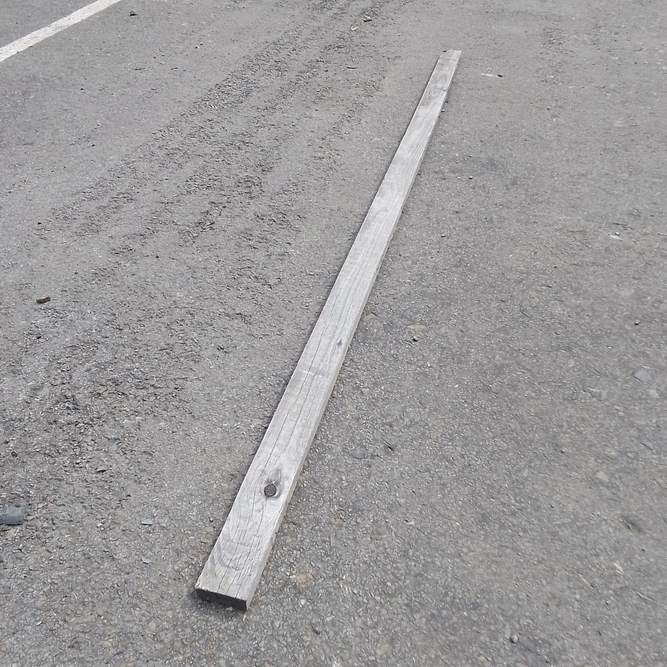 Planche douglas bois grisé - 25x75 - L=2.5m (brut de sciage)