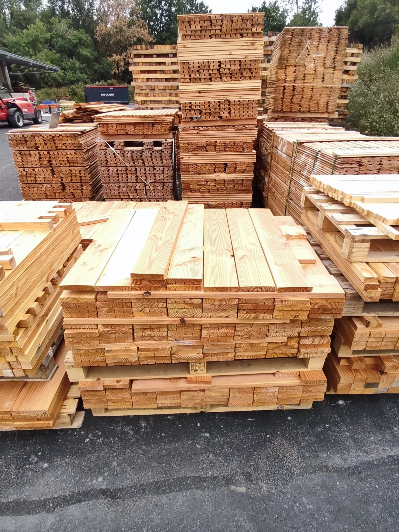 Planche essences diverses bois massif - 26 x 140 - L=0.9m (raboté 4 faces) - Image 3