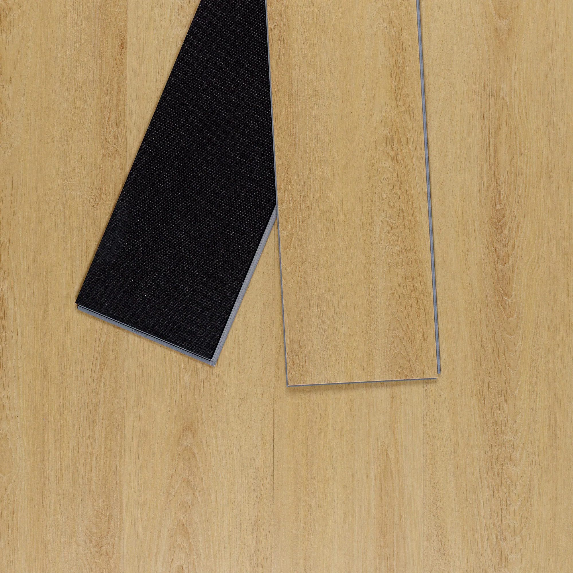 Sol PVC-SPC clipsable Chene clair - usage résidentiel - sous-couche intégrée - 1220 x 180 × 4.5mm sous-couche intégrée - Image 6