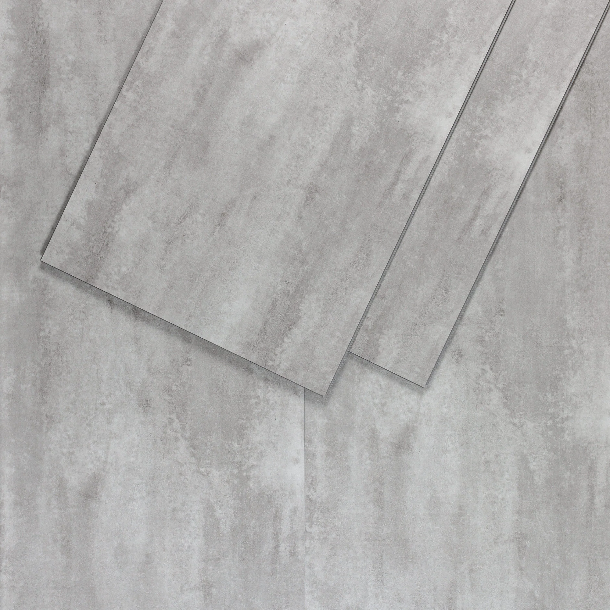 Sol PVC-SPC clipsable imitation carrelage gris clair béton indus - 940 x 470 × 6.0mm sous-couche intégrée (SPC105) - Image 2
