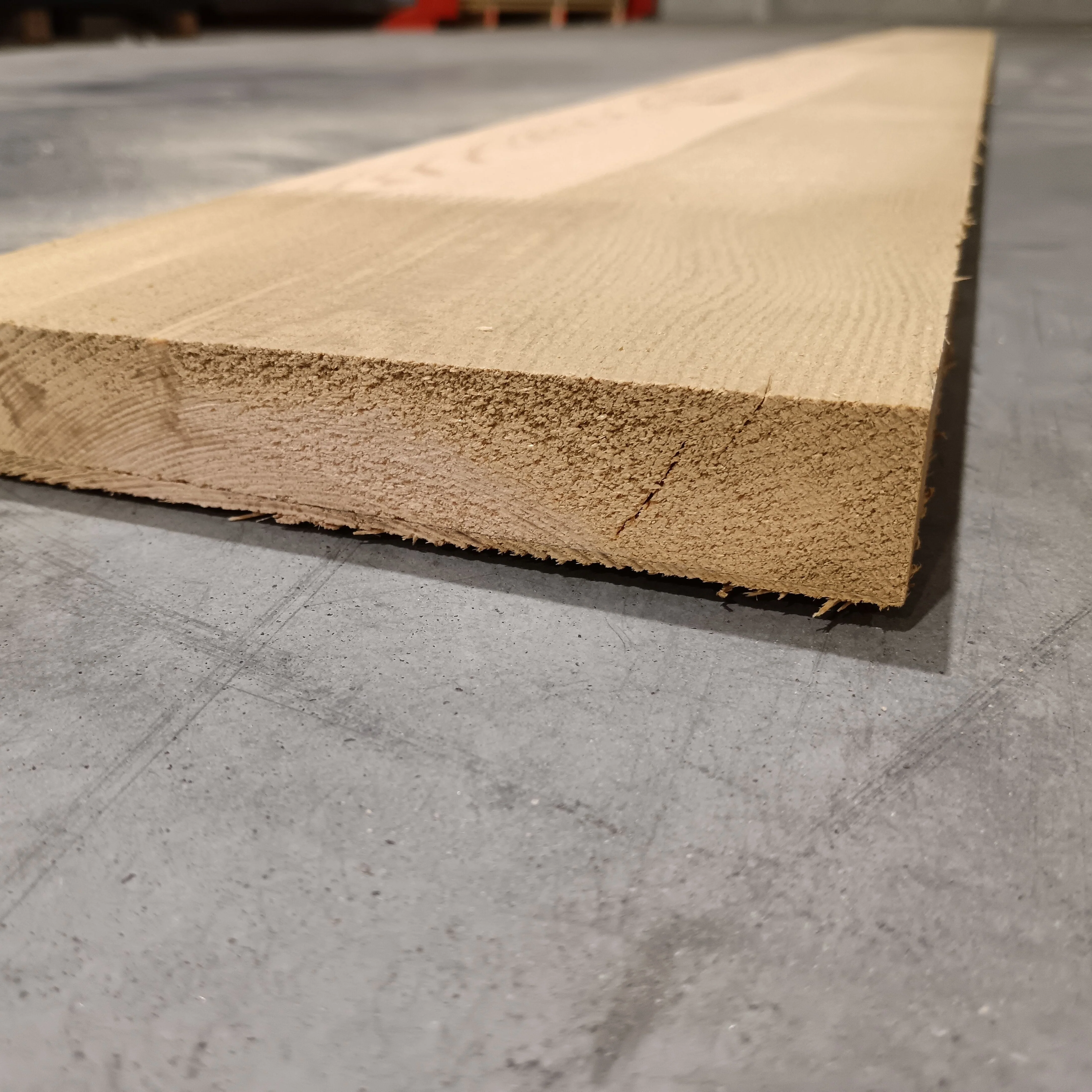 Planche résineux lamellé collé - 30 x 200 - L=2.5m (brut de sciage)
