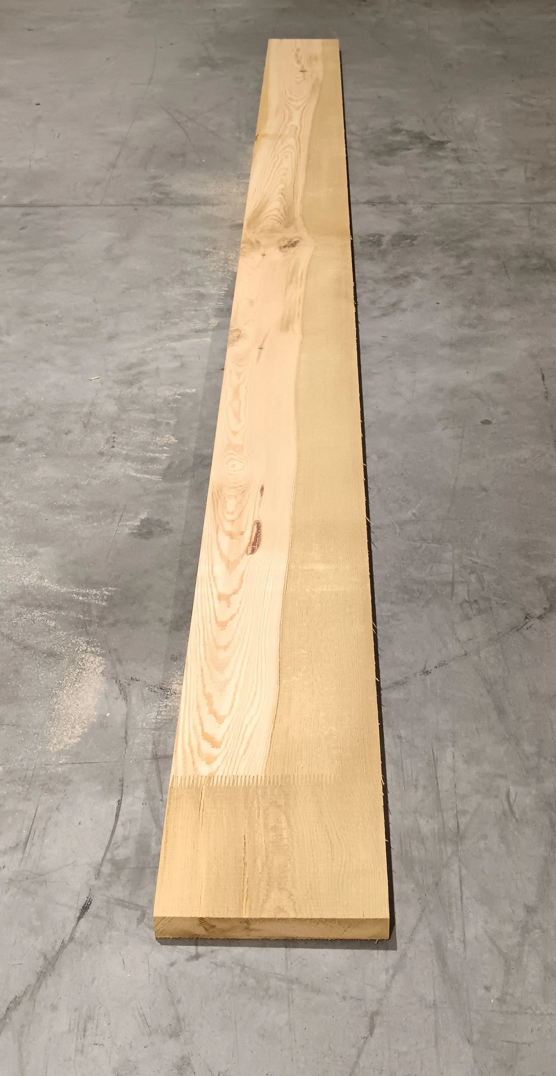 Planche résineux lamellé collé - 30 x 200 - L=2.5m (brut de sciage) - Image 2
