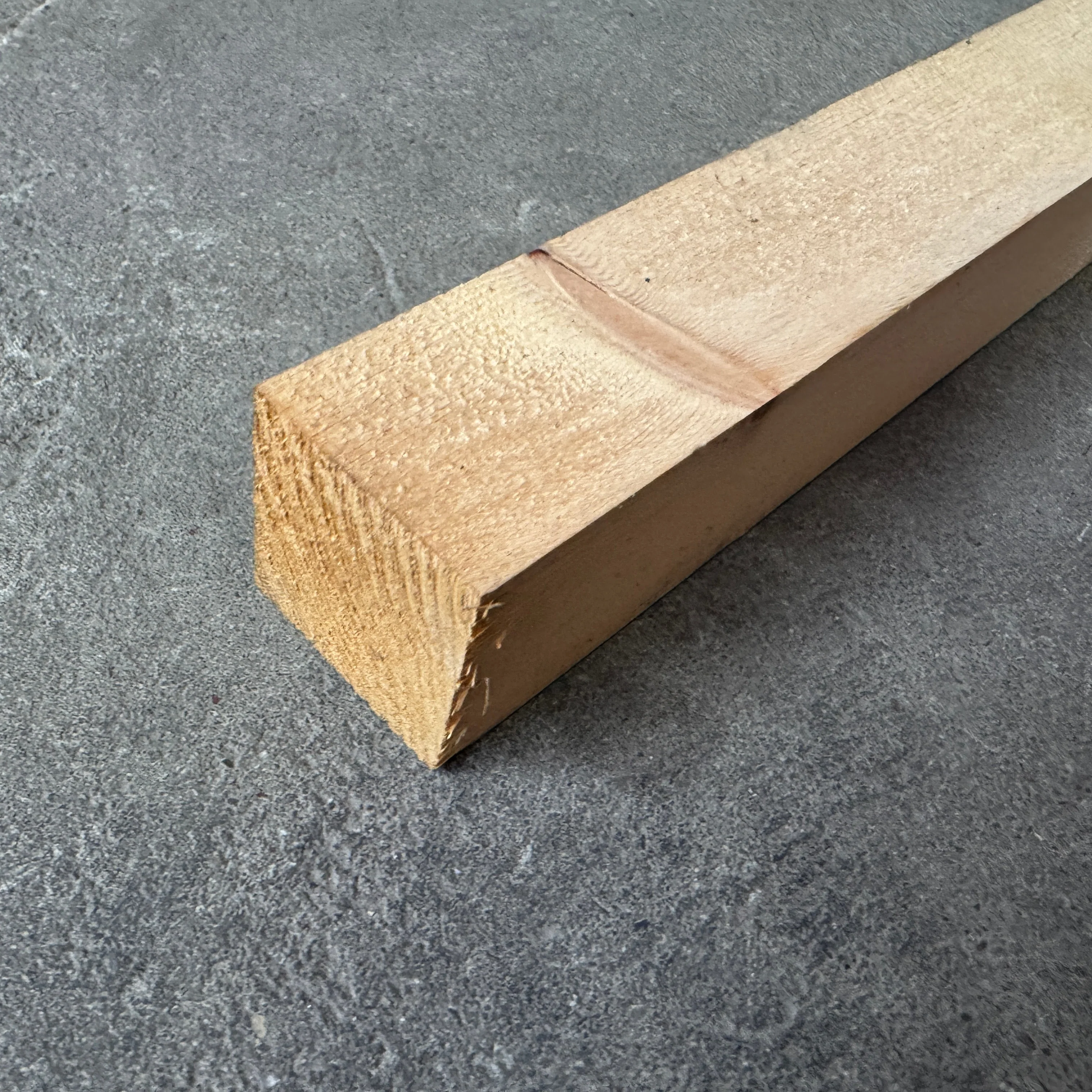 Tasseau sapin - 34x44 - L=0,9m