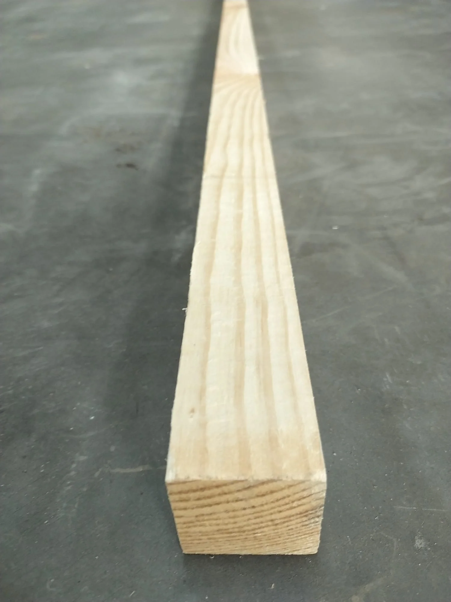 Tasseau sapin - 44x44 - L=2,4m - Image 2