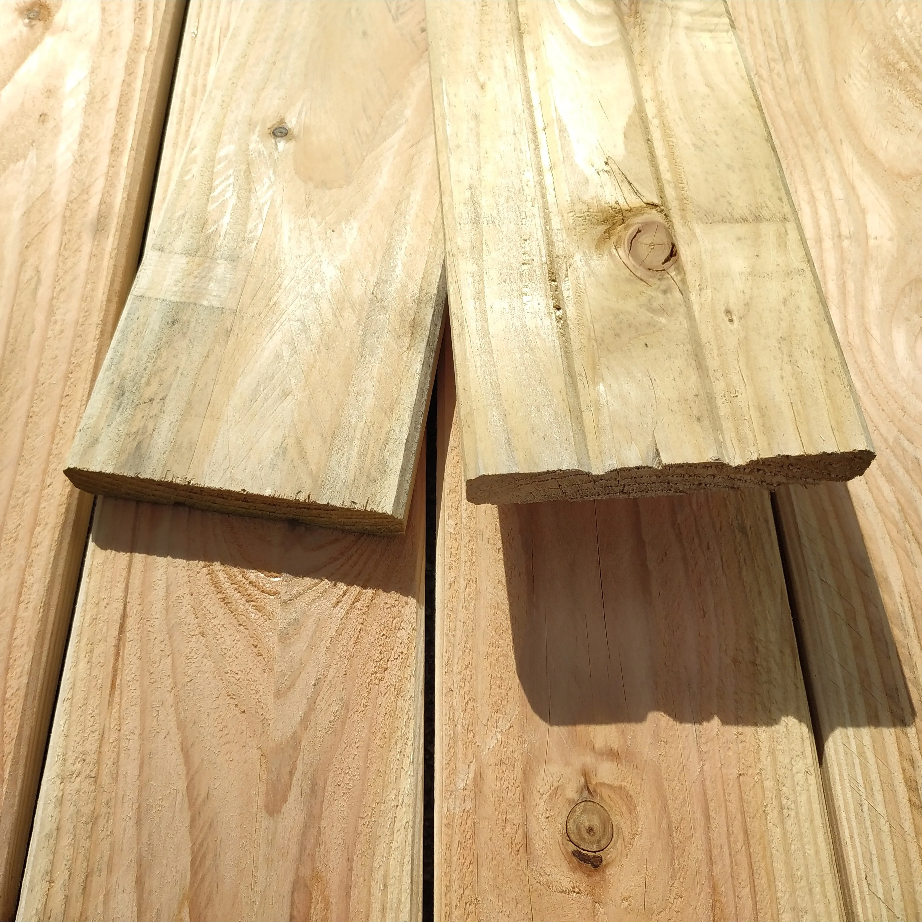 Lame de terrasse douglas naturel classe 3 Pyla - 25x165 - L=4m